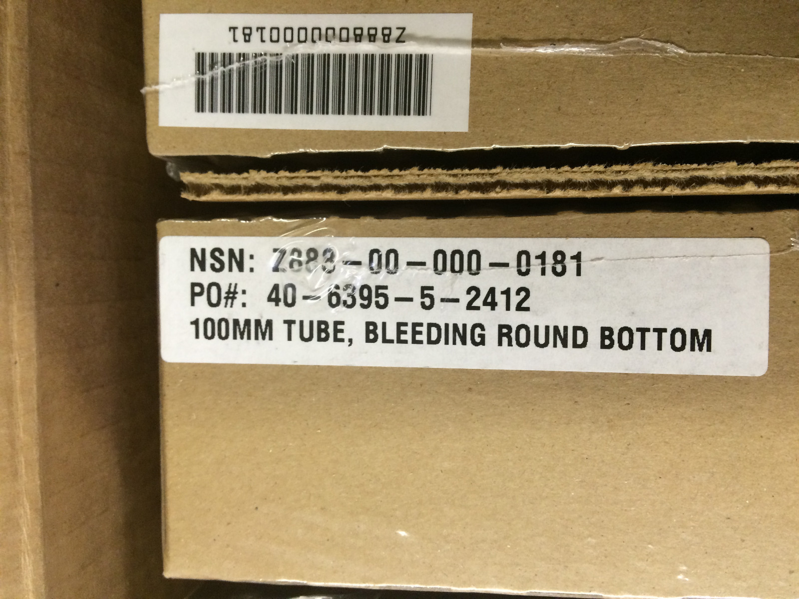 Round Bottom Bleeding Tubes 100mm with Slit Top Rubber Diaphragm Stopper – I1015