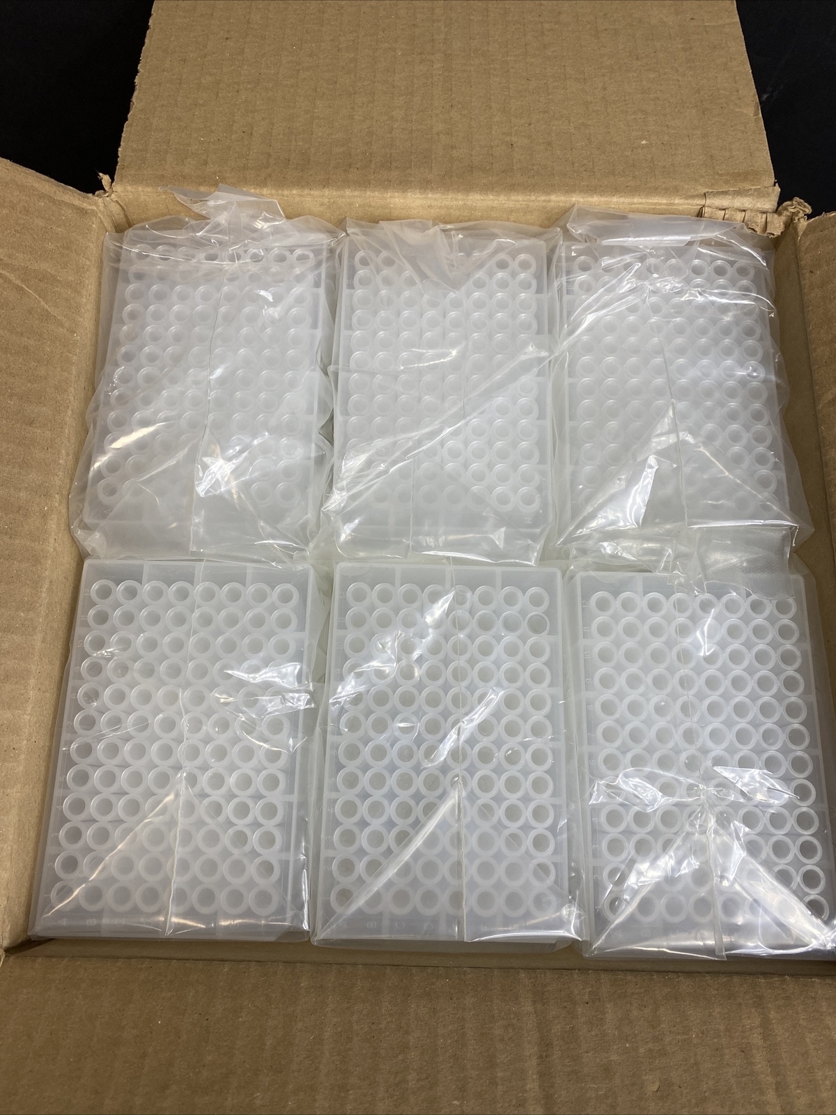 Analytical Sales Collection Microplate with Removable Wells 600 ul 24 Plates