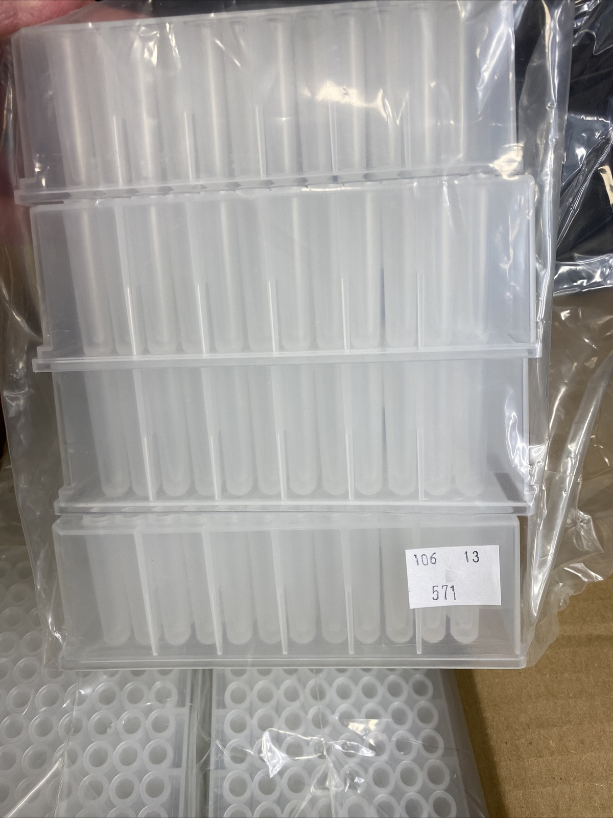 Analytical Sales Collection Microplate with Removable Wells 600 ul 24 Plates
