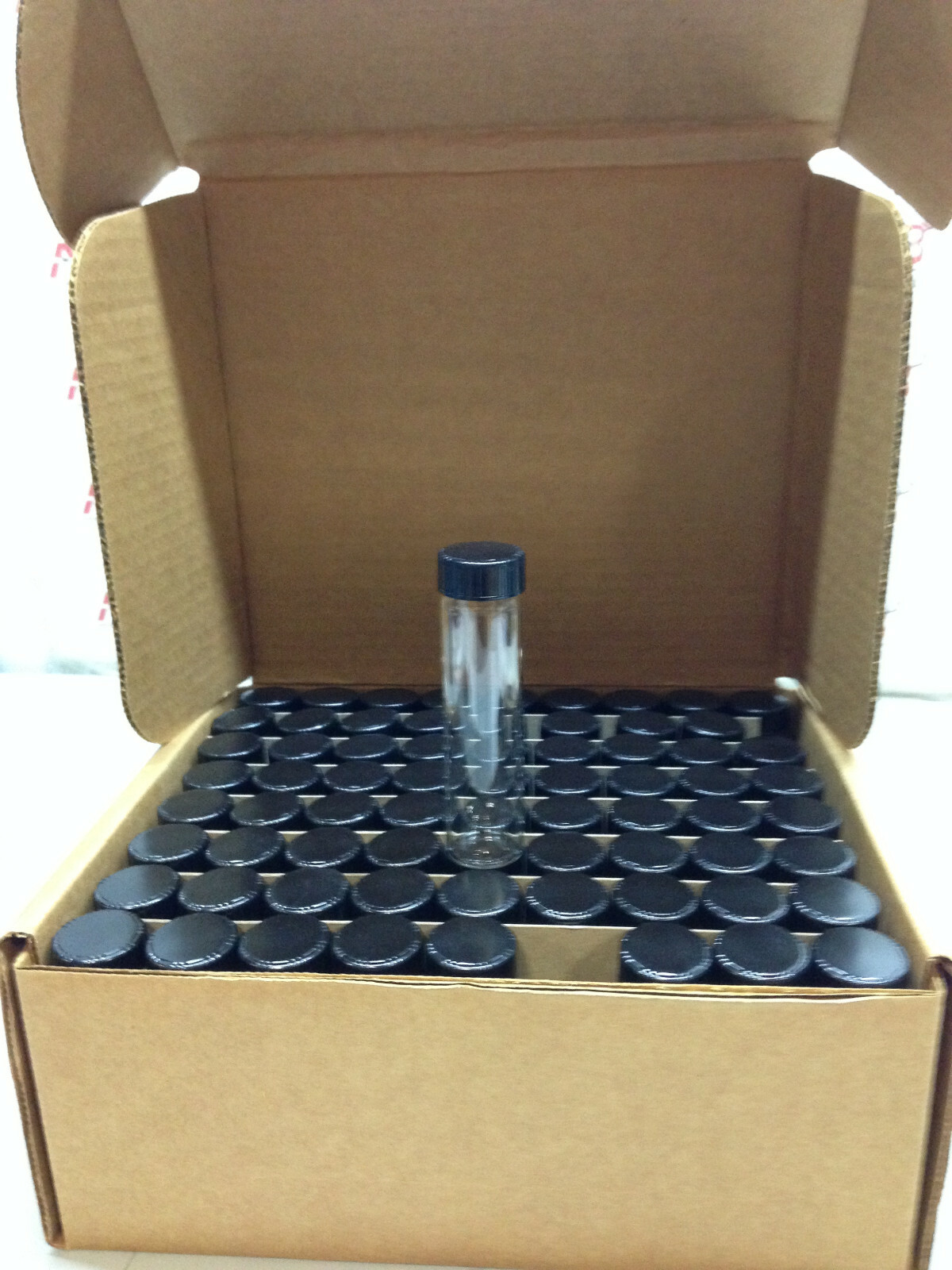 Fisher Scientific 29.6 mL Vials w/Caps 03-338J (Box of 72)