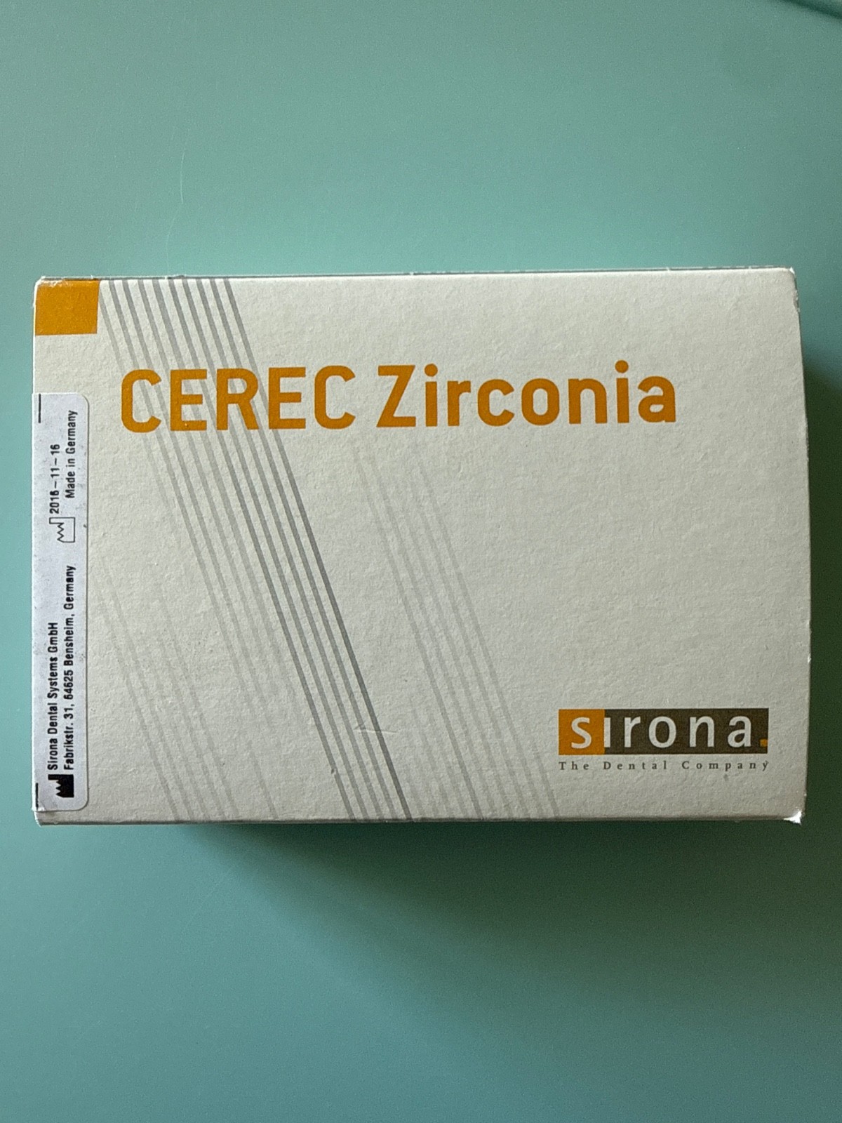 Brand new sealed Dentsply Sirona CEREC Zirconia / Medi S A2 – 3 Blocks