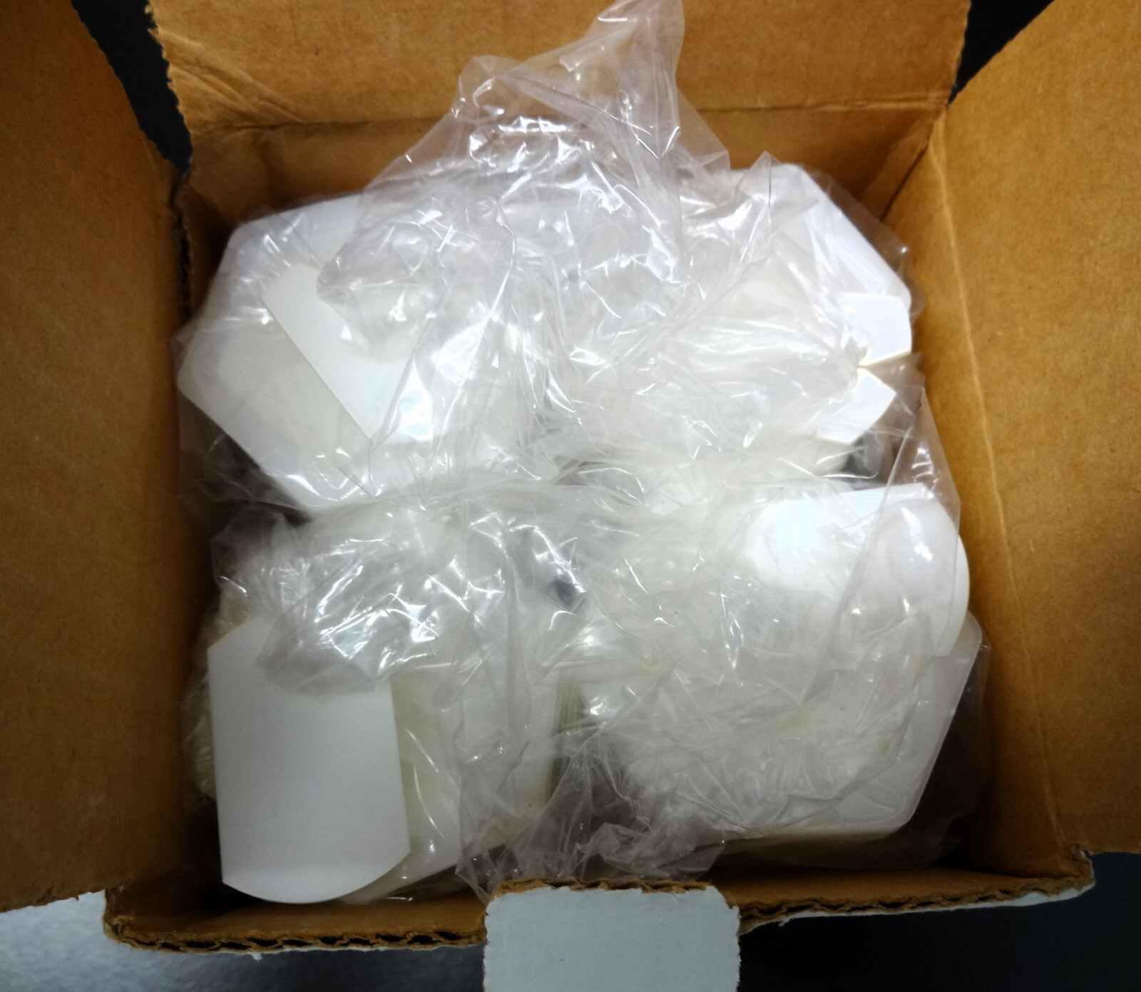 FISHER BRAND Polystyrene Flat Bottom Hexagonal Weighing Dish 02-202-100 (500/pk)