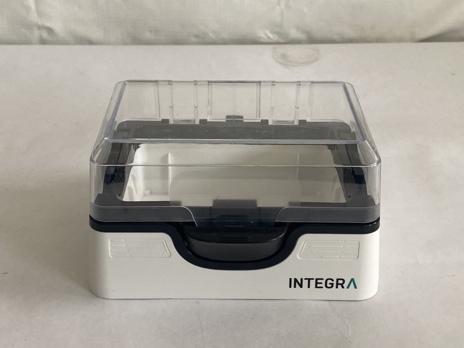 INTEGRA Small PopTop Base For Use With ECO Racks & Green Choice GripTips 3250