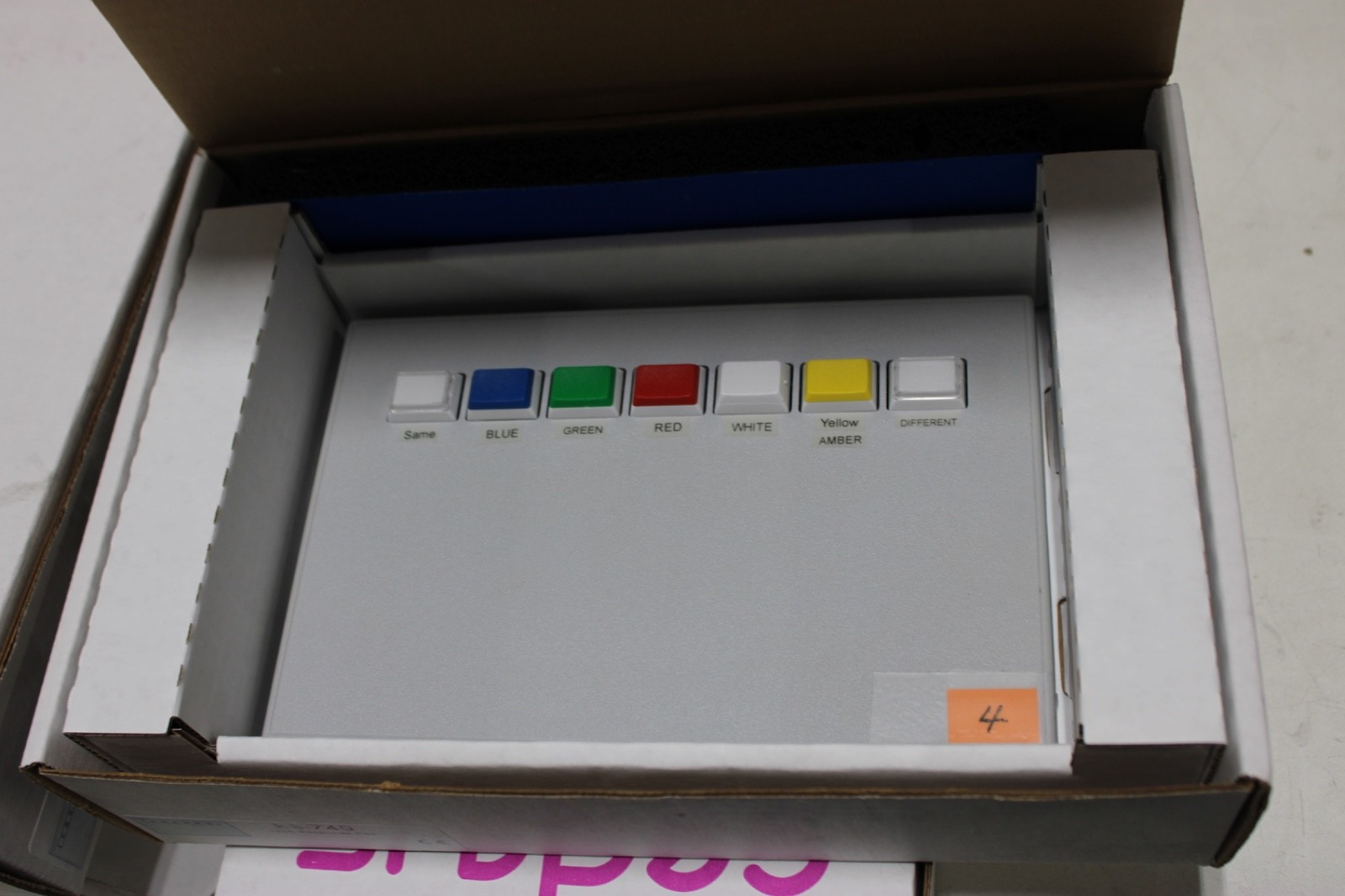 Cedrus RB-740 USB Response Pad 7-Button USB Psychology Research