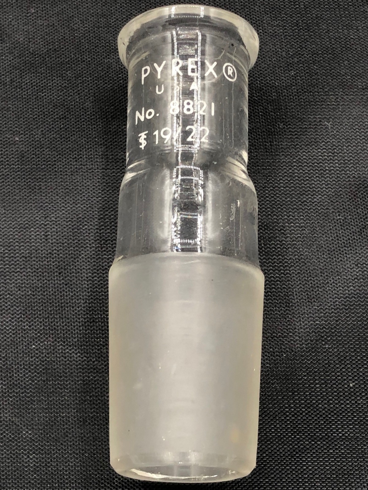 PYREX Glass 14/20 Outer 19/22 Inner Reducing Adapter Connector 8821-1914 (1/cs)