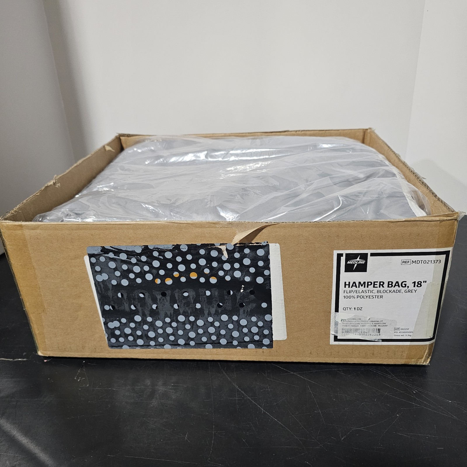 Medline MDT021373 Blockade 18″ Gray Polyester Hamper Bag Flip Top 12/Case