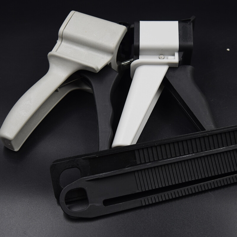 1:1/1:2 4:1/10:1 Ratio Dental Impression Material Mixing Dispenser Caulking Gun