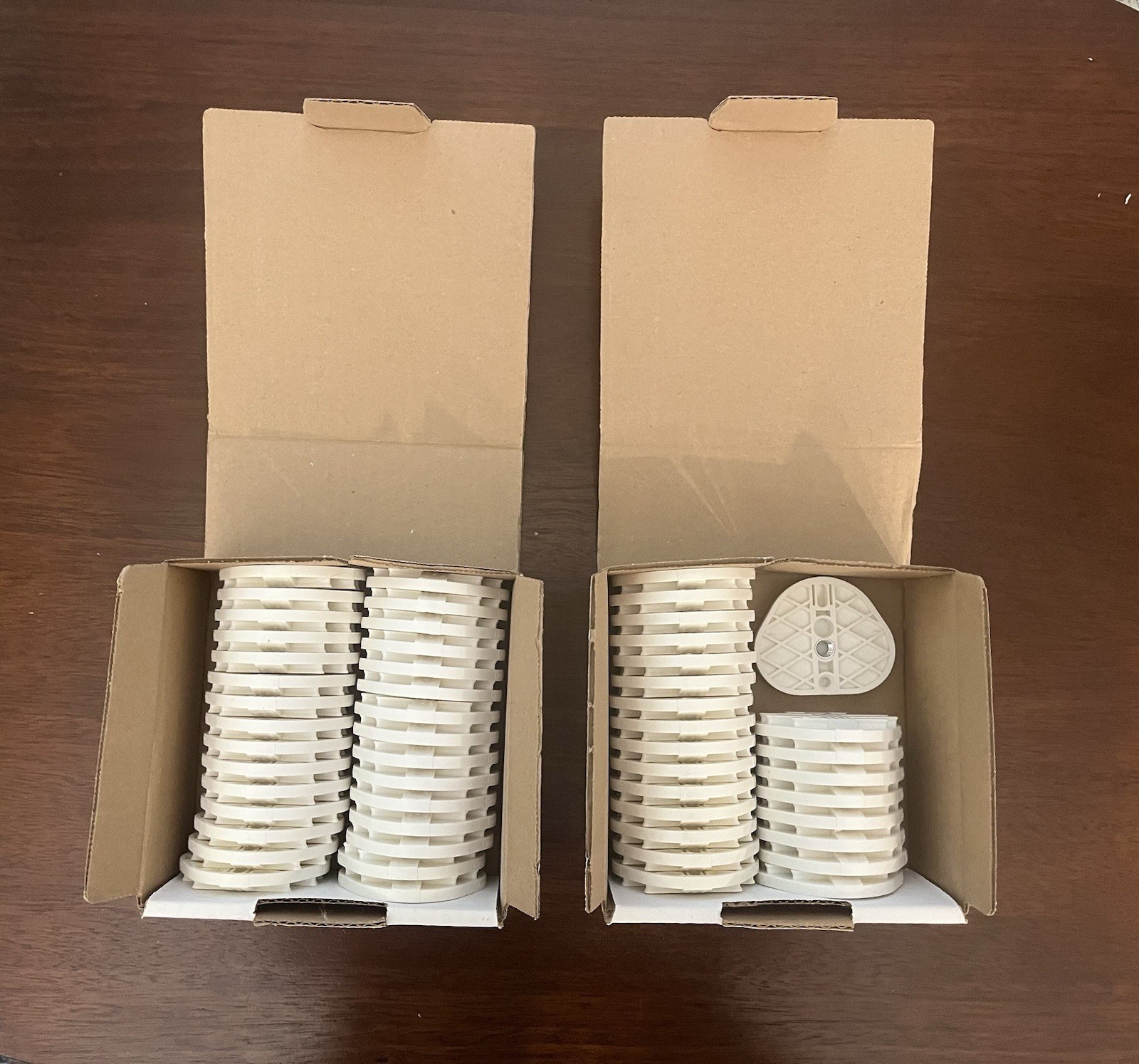 Great Lakes Disposable Articulator Mounting Plates (54 count new) GL1718