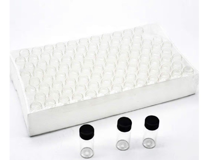 Pack of 100 Glass Vials with Black Phenolic Screw Caps 2ml, Clear