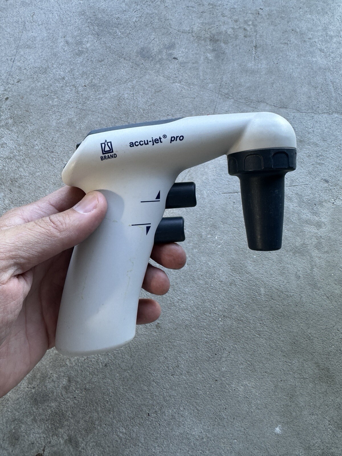 Brandtech Accu-Jet Pro