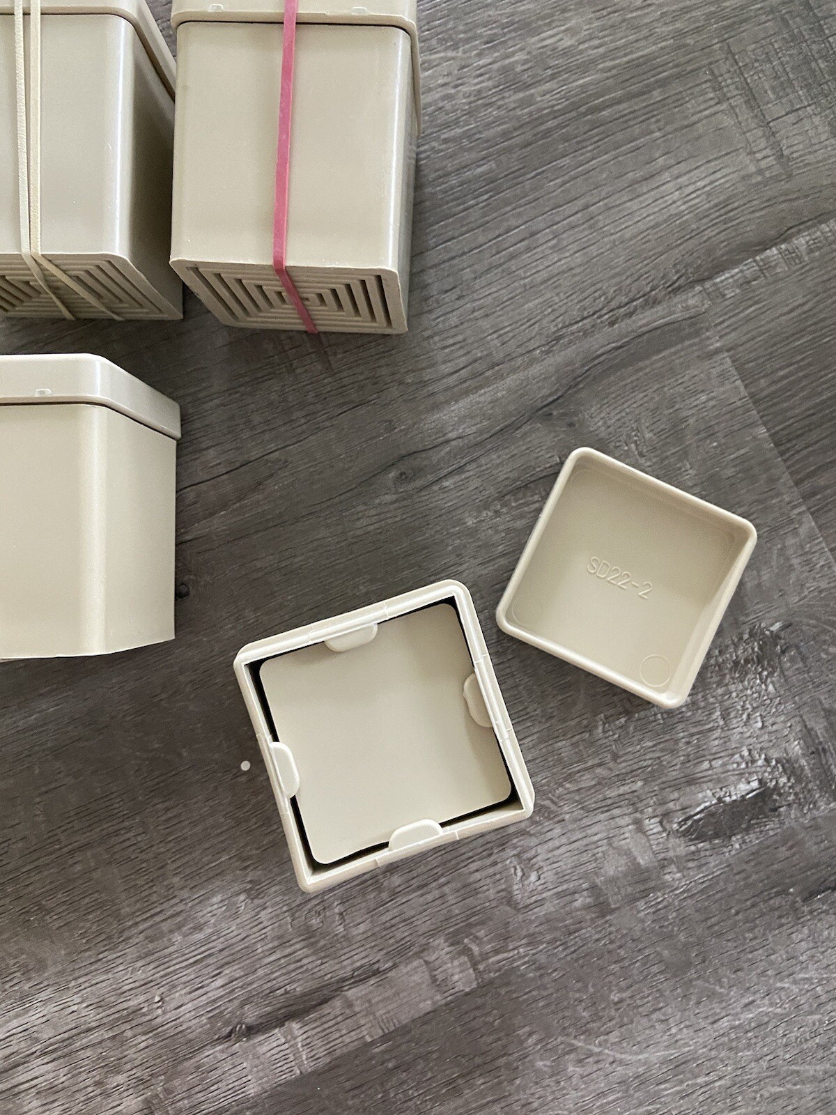 Dental Gauze 2×2 Dispenser