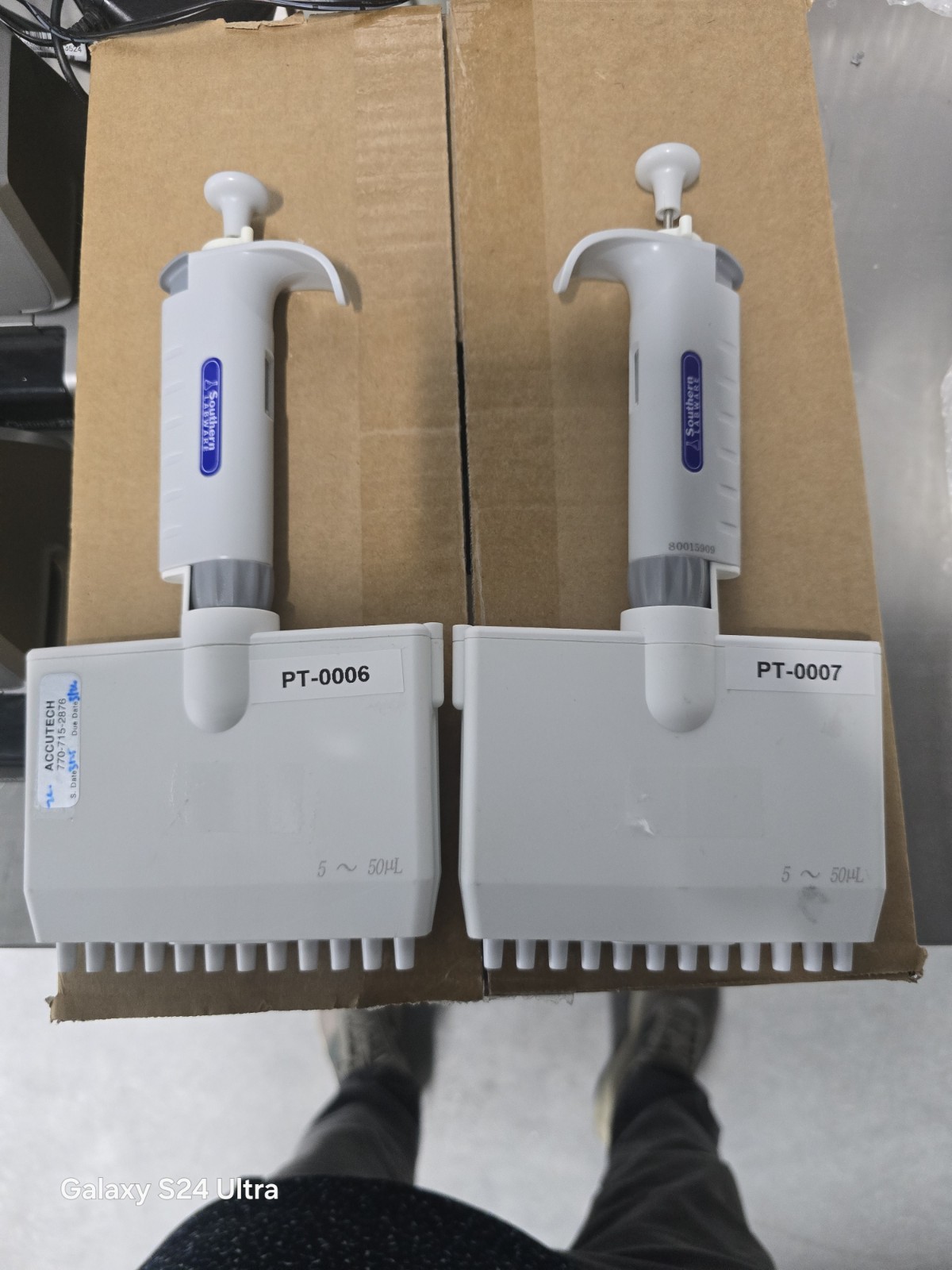 Lot of 2 Southern Labware 8-Channel Adjustable Micropipettes 5–50µL Multicha Pip