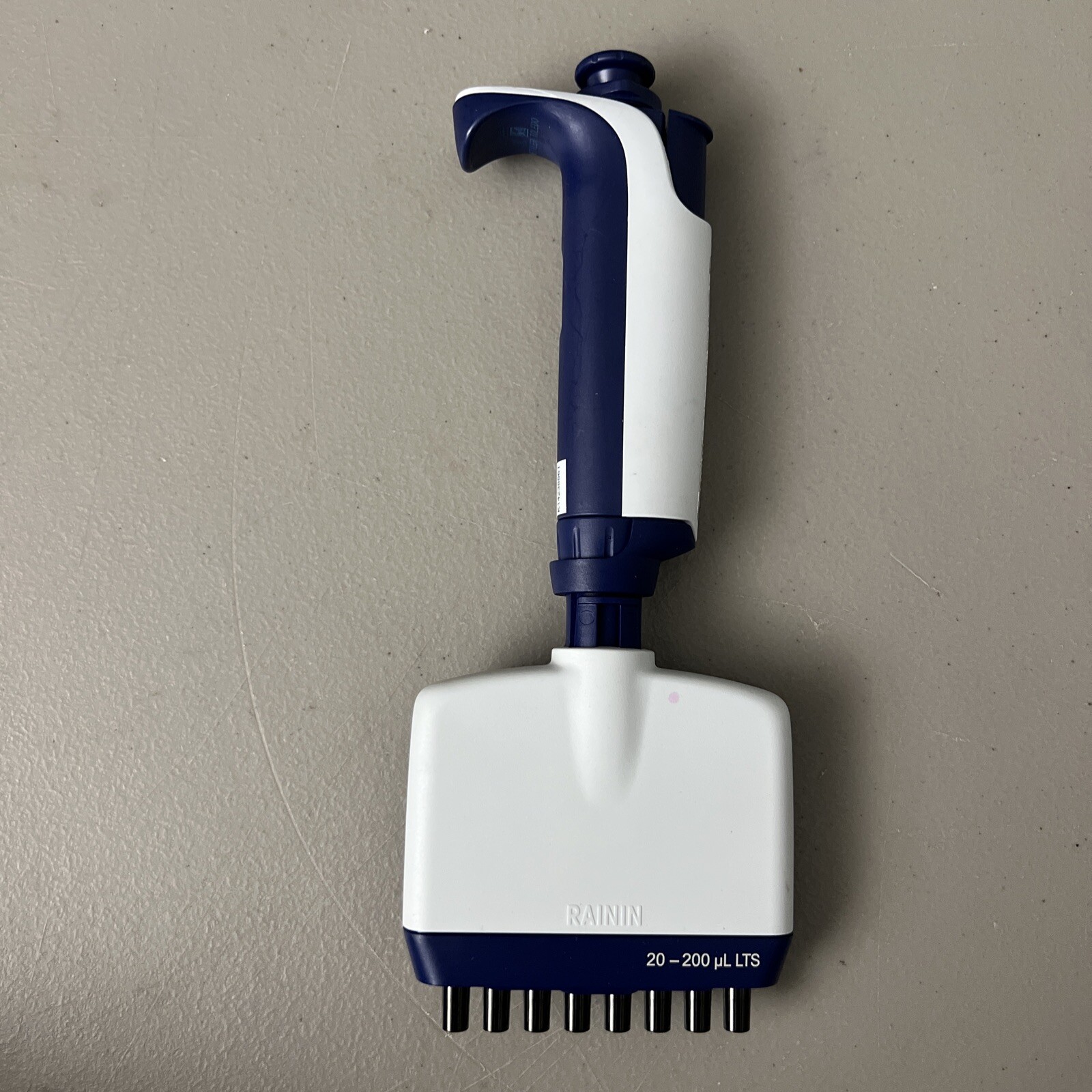 NICE Rainin Pipet-Lite XLS 8 Channel Multichannel L200 20-200uL Pipette LTS TIPS