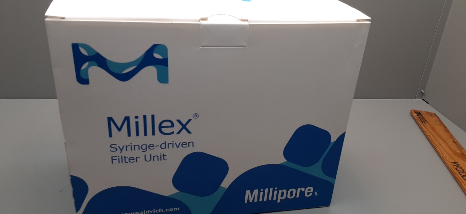 Millipore Millex-GV Filter Unit 0.22μm 33 mm (100 pcs)SLGVR13SL