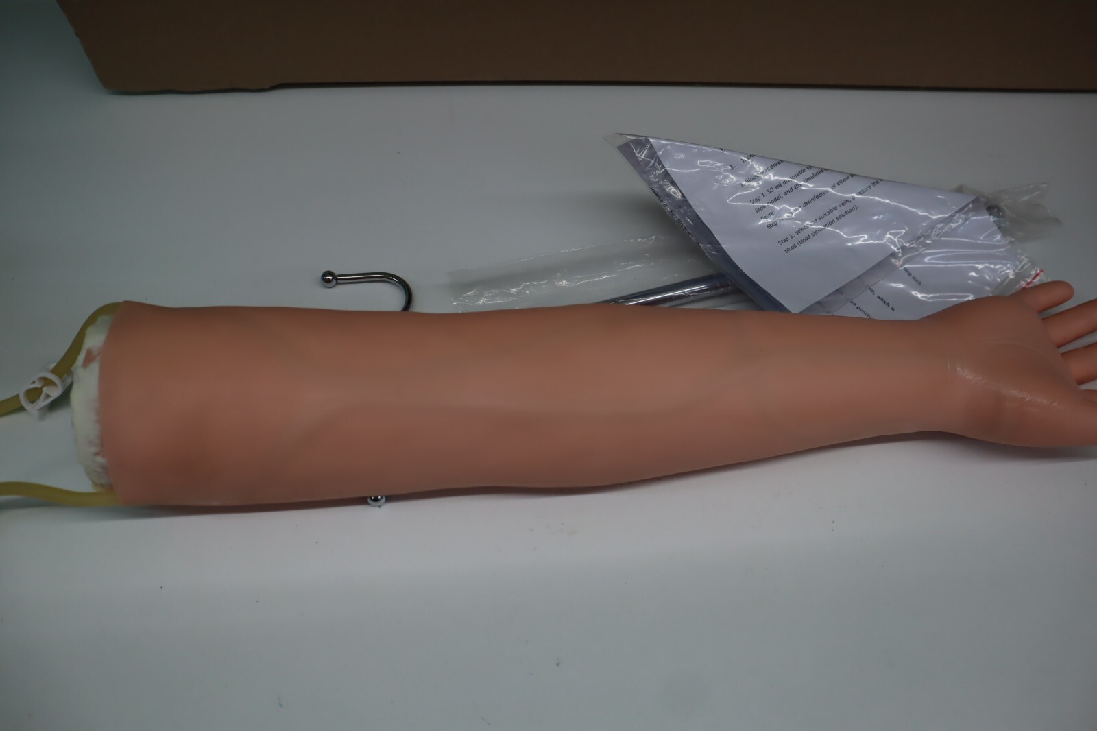 IV Practice Kit Phlebotomy Venipuncture Practice Arm for Students Nurses Medical
