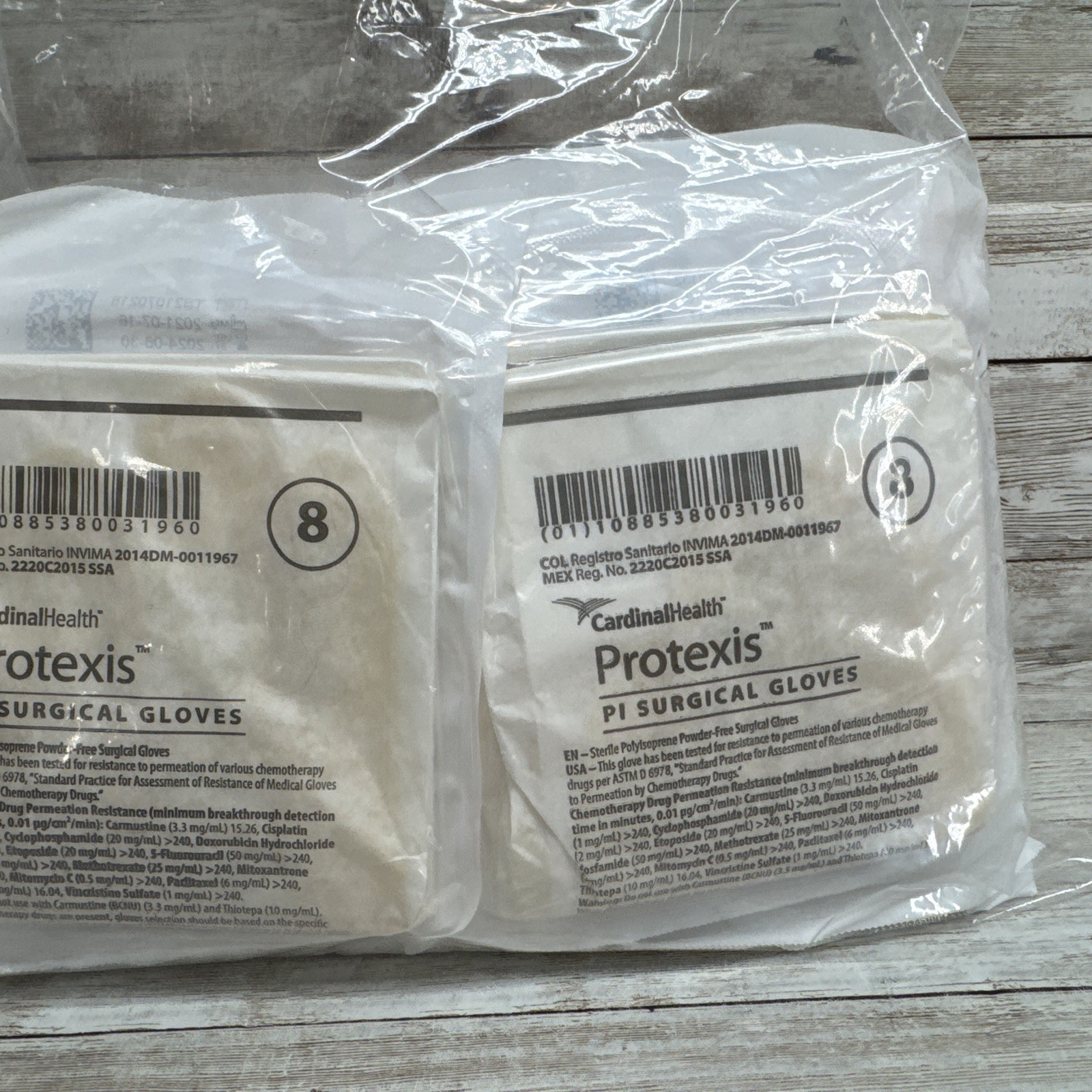 Protexis PI Surgical Gloves *22 Pair* Cardinal Health Size: 8 *See Date*