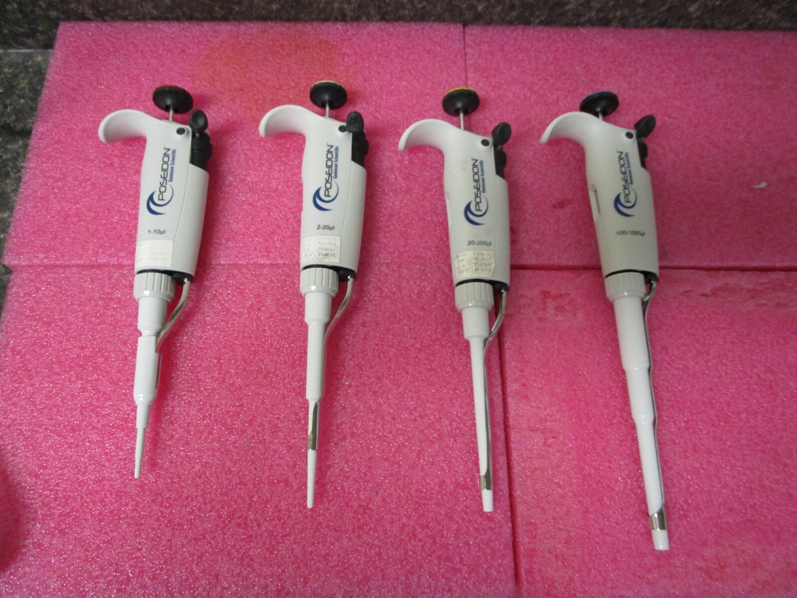 4 POSEIDON Genesee Scientific Pipettes 1-10µL, 2-20µL, 20-200µL, 100-1000µL