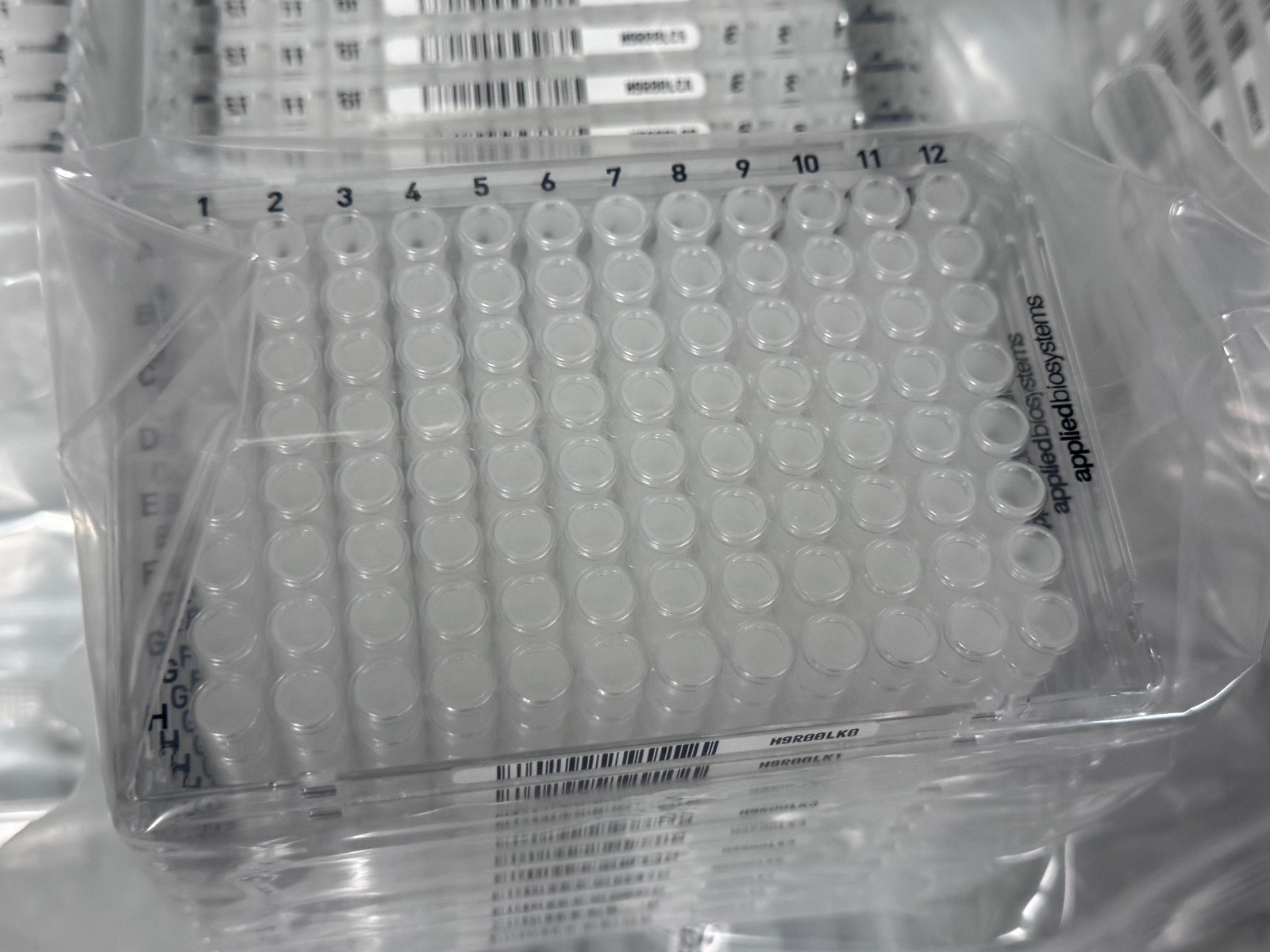 (500) Applied Biosystems MicroAmp EnduraPlate Optical Reaction 96 Plate, Barcode