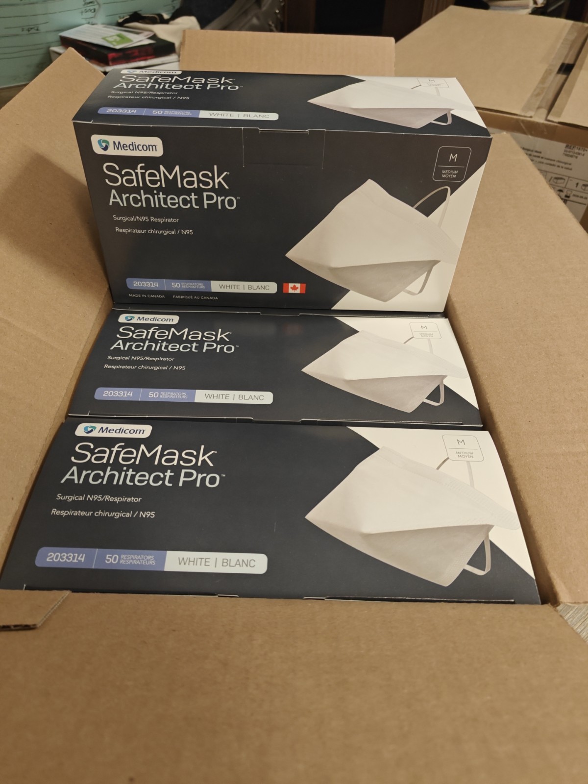 500 Medicom SafeMask Architect Pro N95 Surgical Respirator Masks Medium