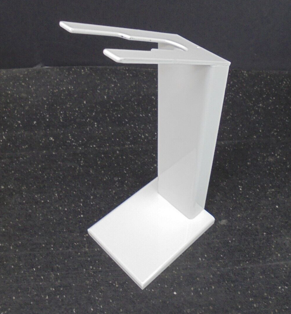 MATRIX Technologies 800-345-0206 Hand Held Metal Pipette Stand White