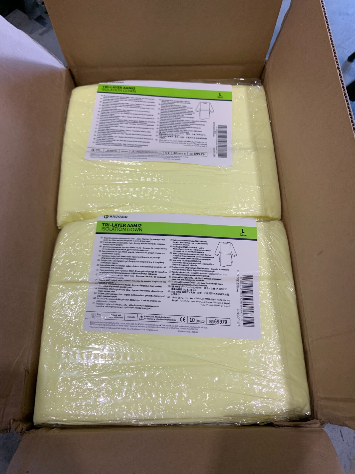 100 Count Case – Halyard Yellow Isolation Gown Tri-Layer AAMI2 Elastic Cuff