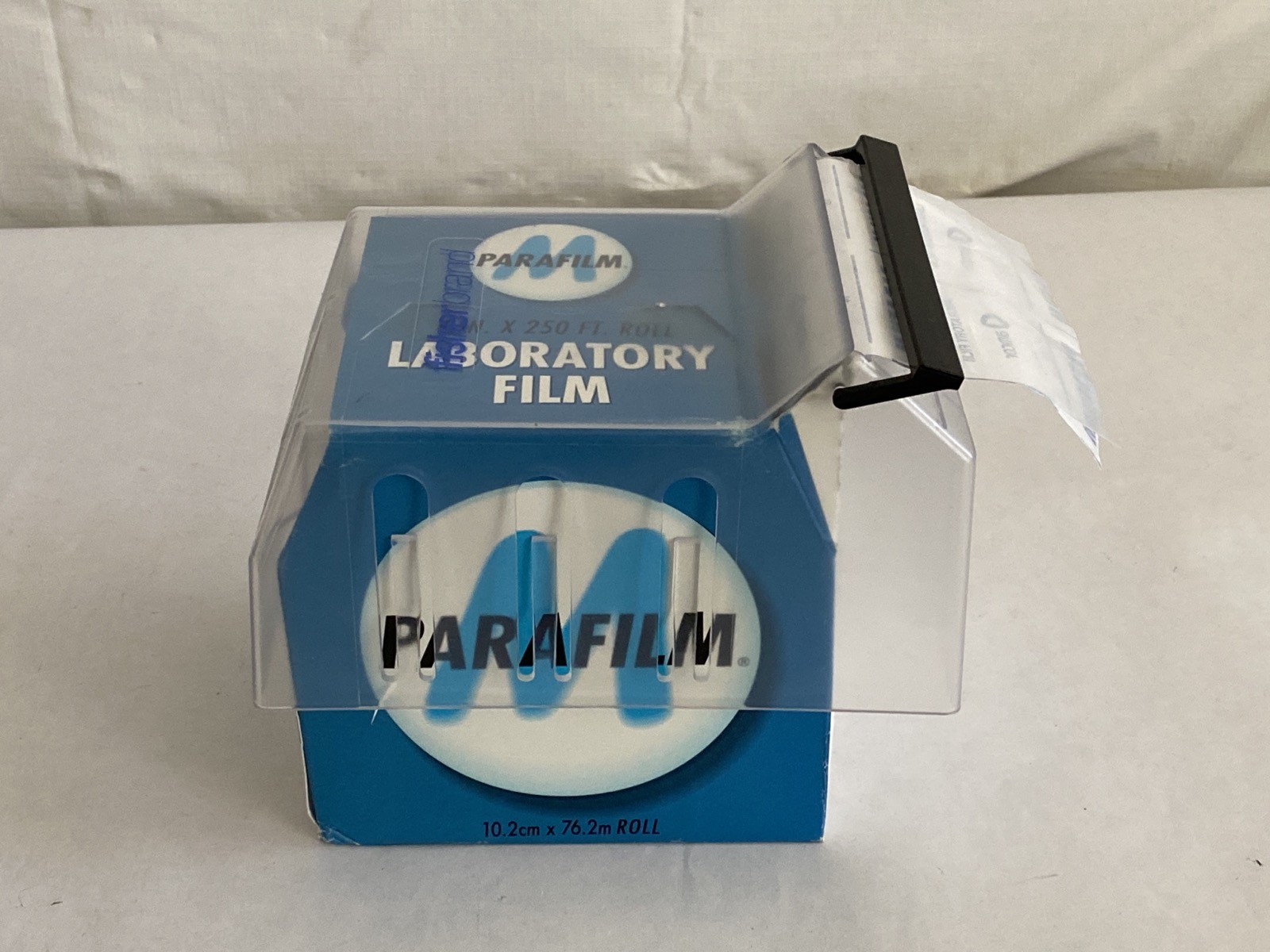 BEMIS Parafilm Flexible M Wrap Self-Sealing Film 4” x 200’ Roll & Dispenser B