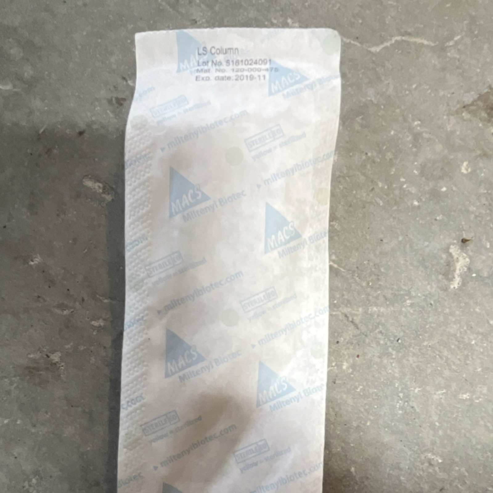 Miltenyi Biotec MACS LS Column 130-090-075 Biological Laboratory