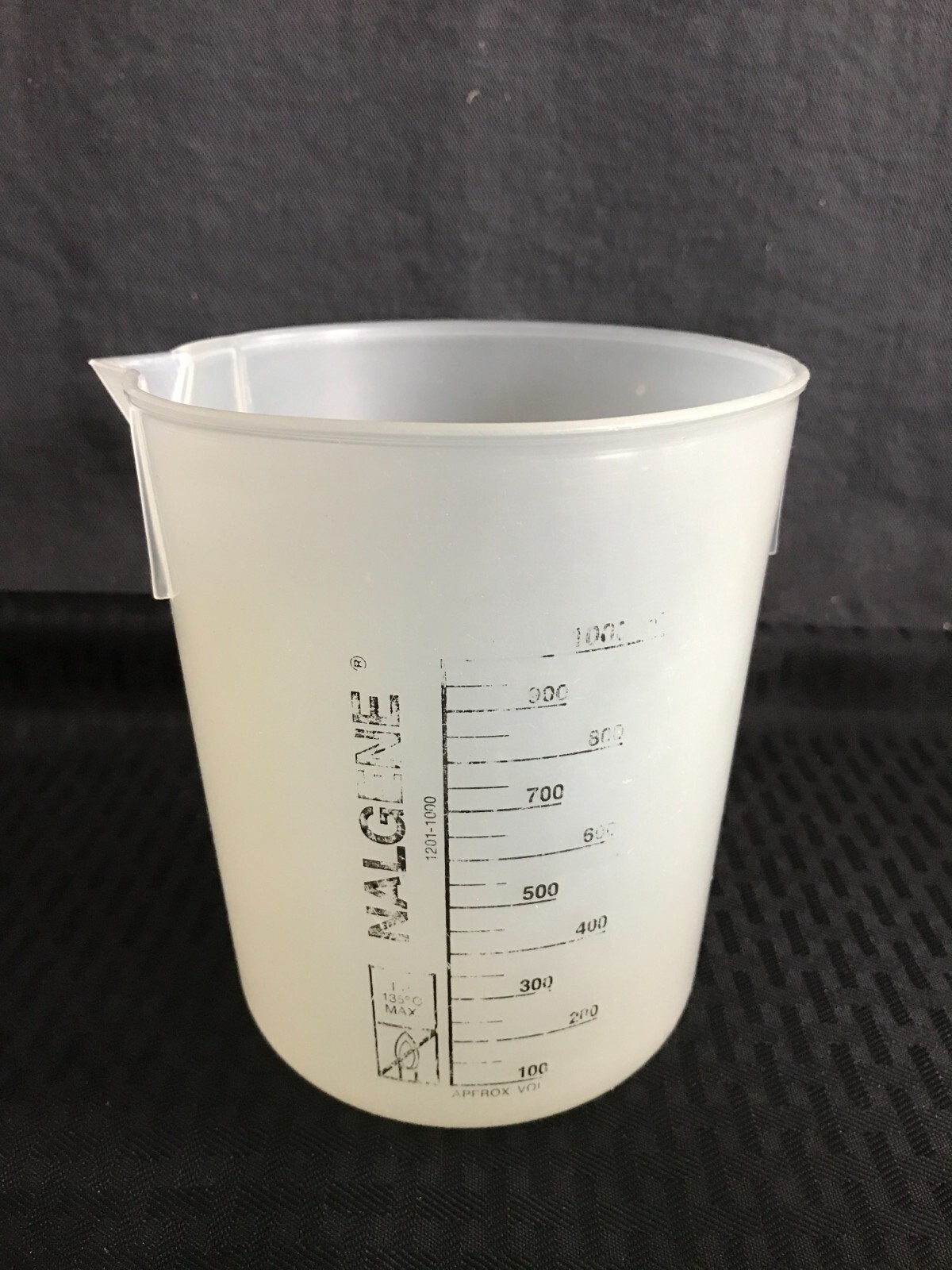 (3) VWR & NALGENE 1000mL Polypropylene Graduated Griffin Beaker 13890-148