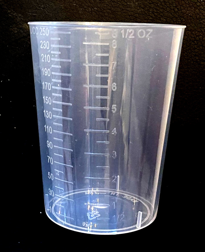 Graduated Measuring Cup Triangular Lab Specimen Container LOT Metric ml/cc + oz