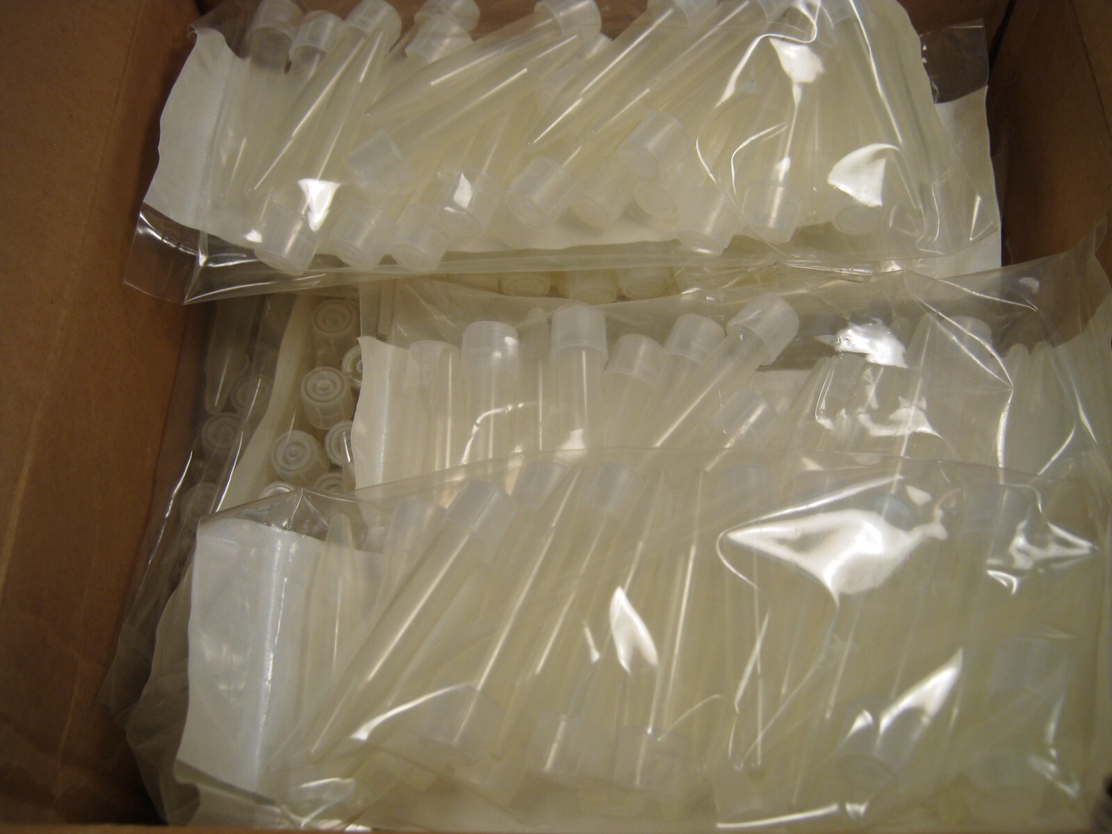VWR 12X75 MM 5 ML CULTURE TUBES WITH CLOSURES X350 NEW OLD STOCK FREE SHIPPING