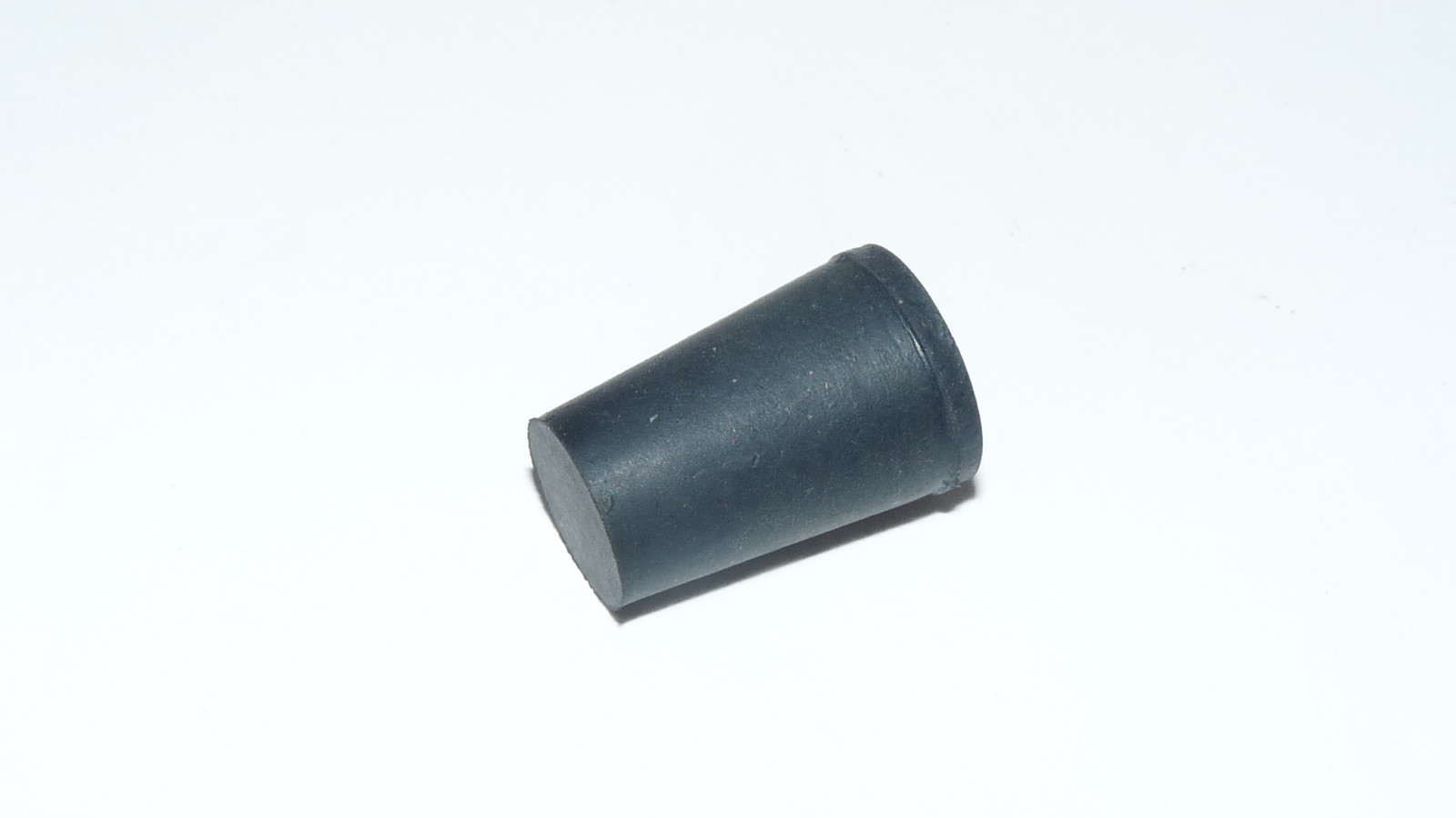 15 ea Size 0 Rubber Laboratory Stopper #0 Fisher Scientific 14-130B 1/2 to 11/16
