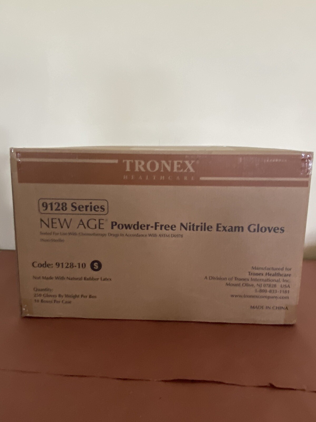 Tronex #9128-10 Nitrile Exam Gloves, Small, 250 ct – lot of 10 boxes. Exp 2027.
