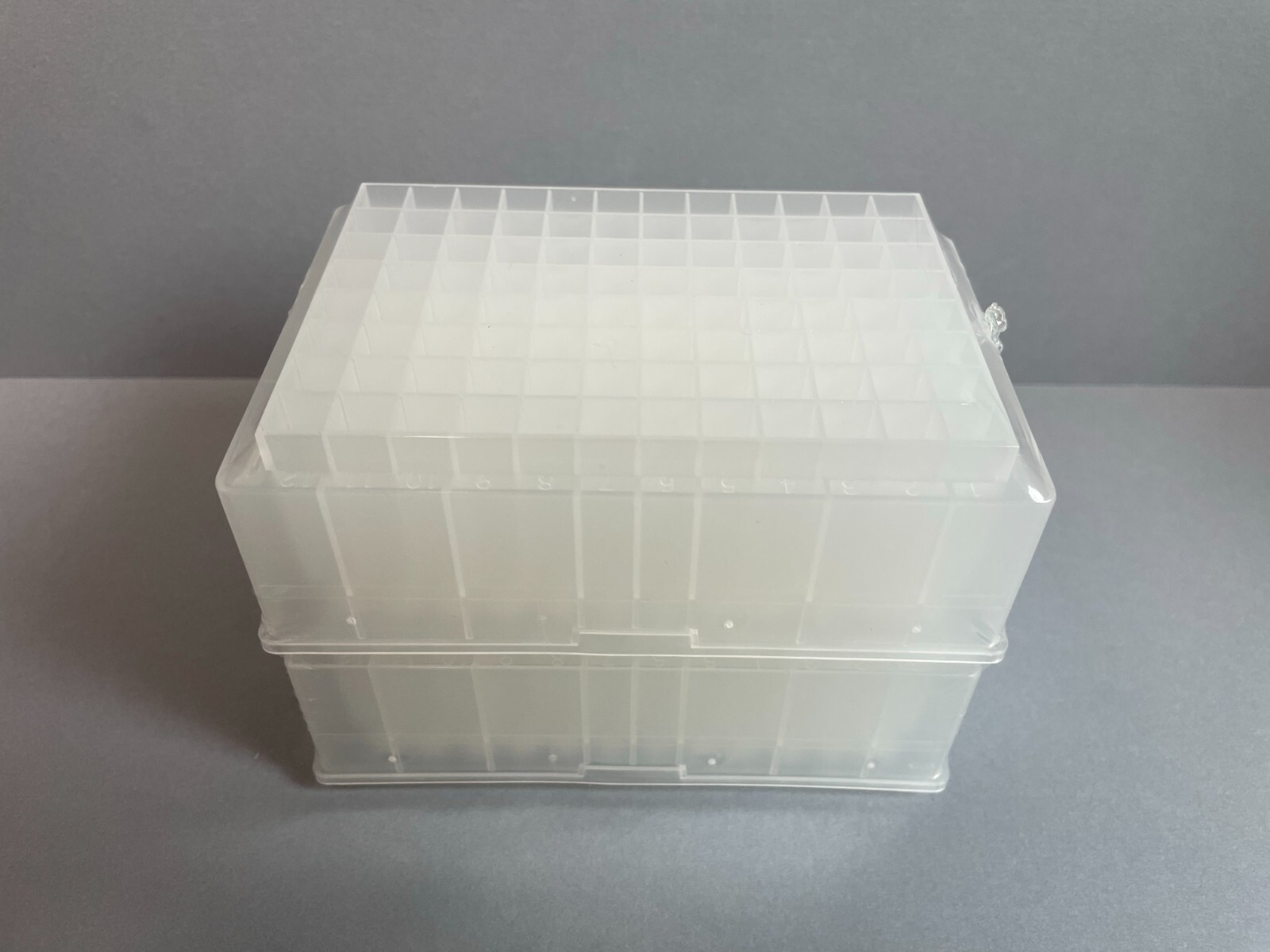 Thermo Pierce Protein Precipitation Microplate 4 Packs with 2 Plates Each