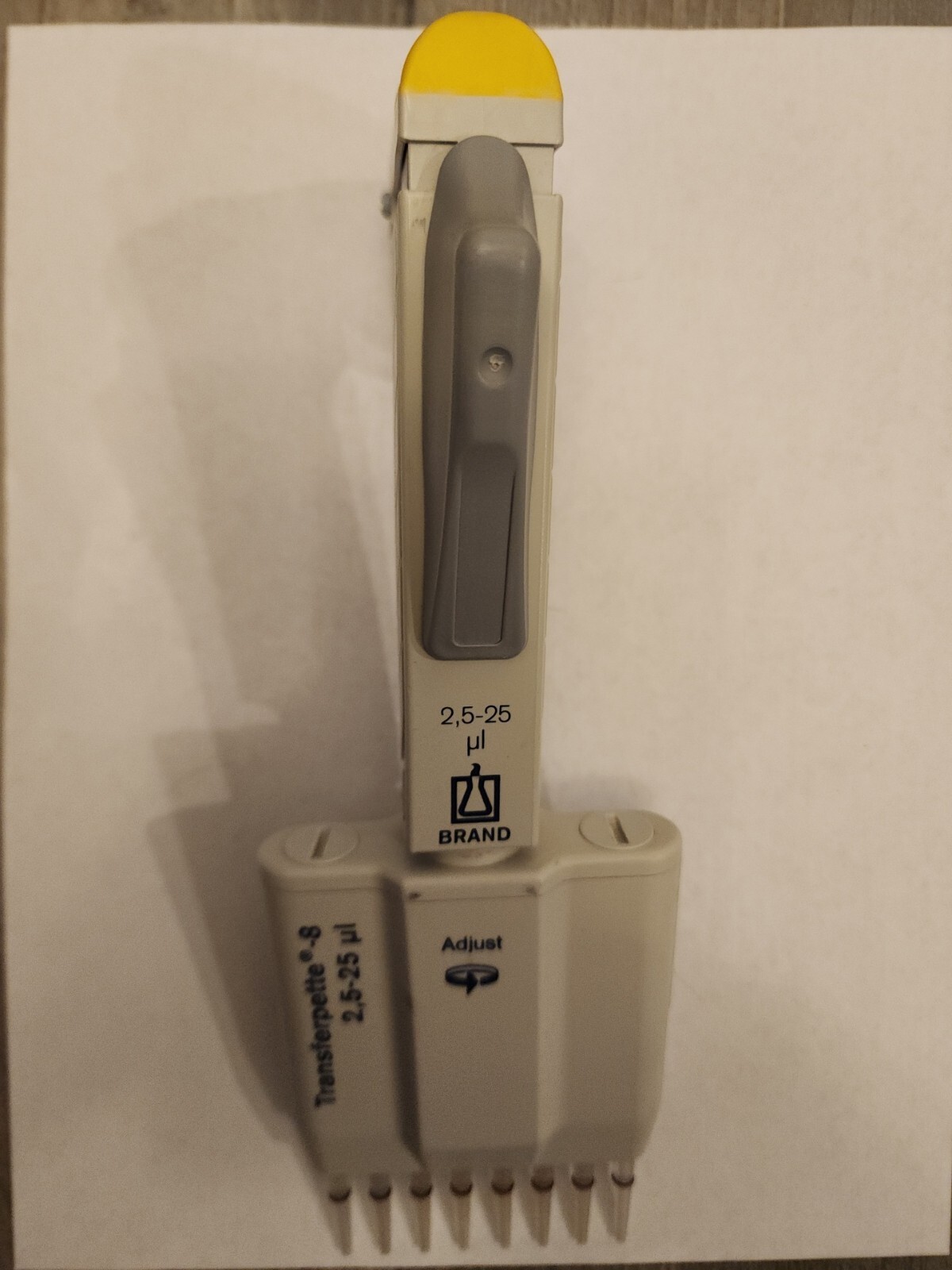 Transferpette ~ 2.5-25 ul Pipettor Pipette 12 Channels