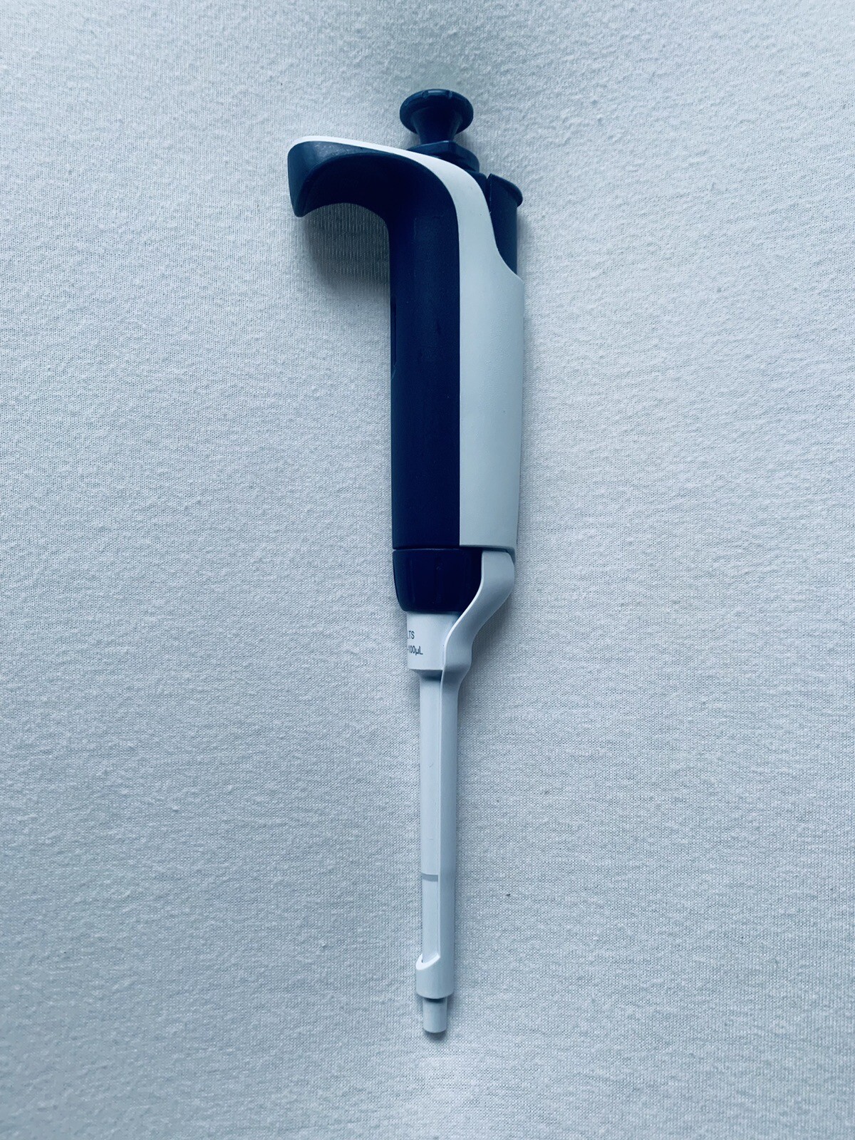 Rainin L-100 XLS Pipet Lite XLS ~ LTS 10-100ul LTS ~ Single Channel ~ Calibrated