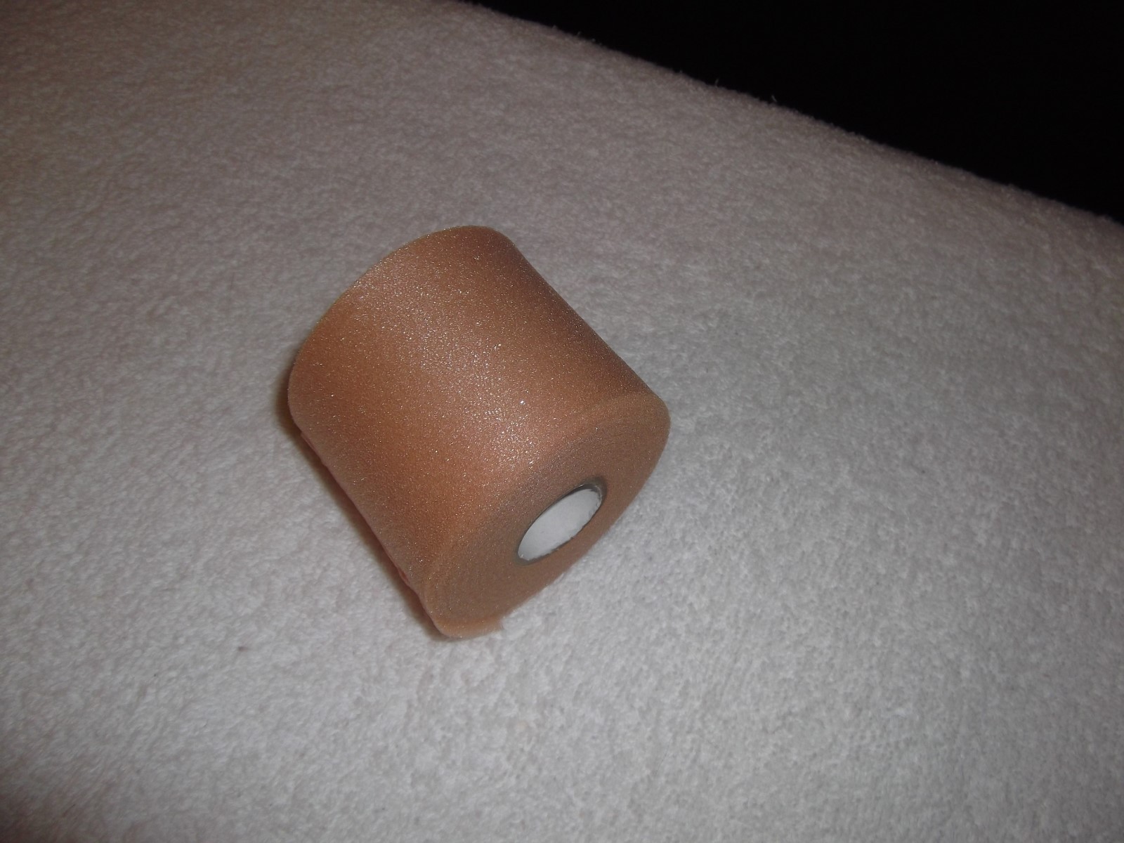 TAN MEDICAL TAPE 12 rolls 1.5″x15yds. # 90 Rayon * FIRST QUALITY*
