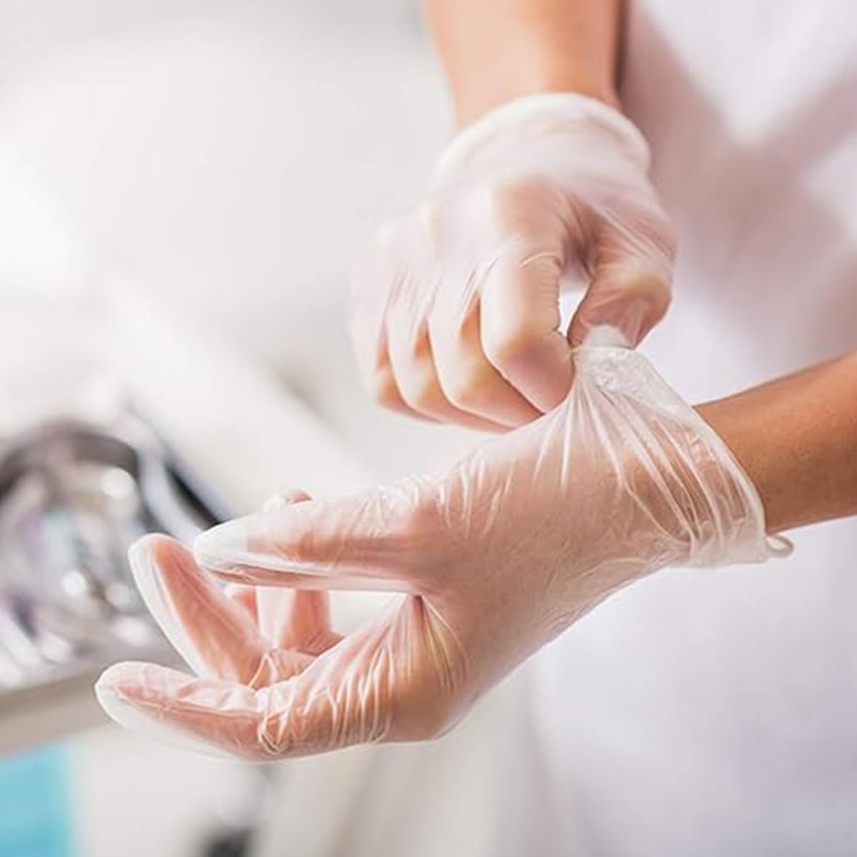 Basic Medical Vinyl Exam Gloves Disposable Latex Free Medium, Powder-Free, Cl…
