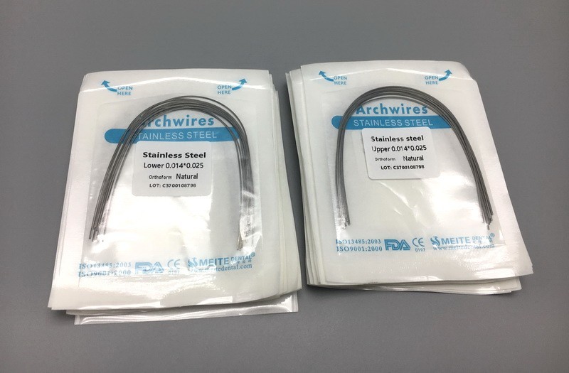 100Pcs Dental Orthodontic NIti Stainless Steel Natural Rectangular Arch Wire