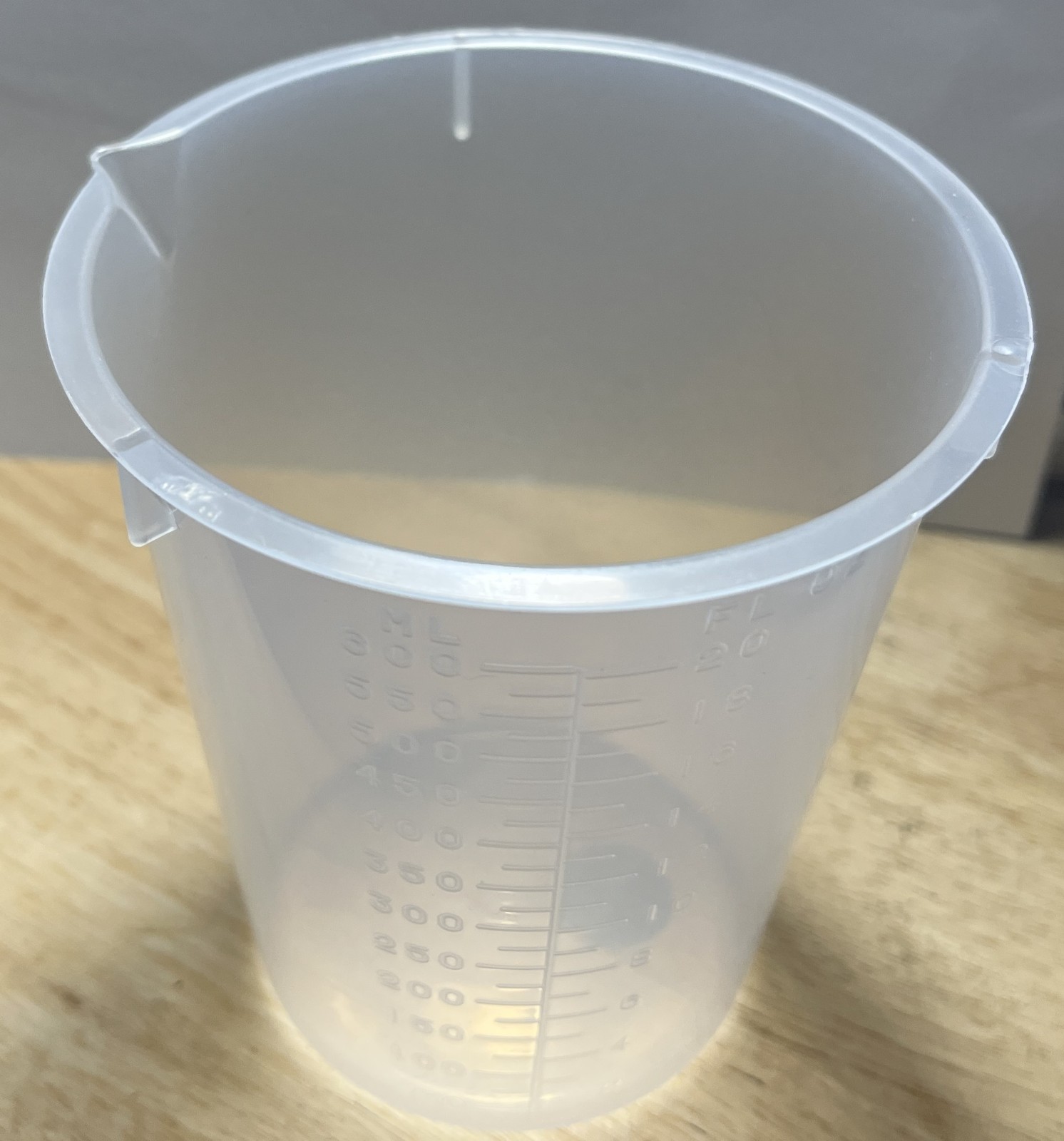 Graduated Beaker – Polypropylene – 600 mL – 600mL – Lot Of 4 Beakers