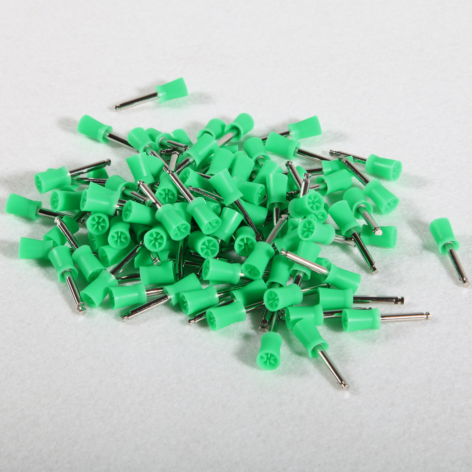 100 Pcs Dental Rubber Prophy Teeth Tooth Polishing Cups Brushes Latch TYPE Green