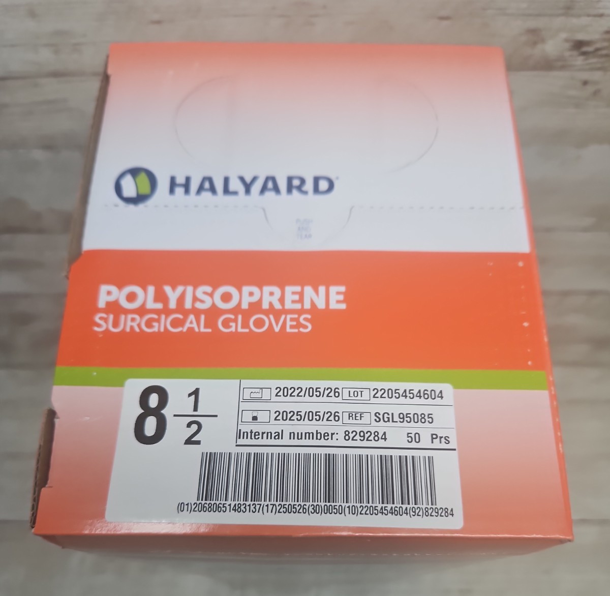 HALYARD Polyisoprene Surgical Gloves *1 Box 50 Pair* Size: 8.5 *See Date*5-25