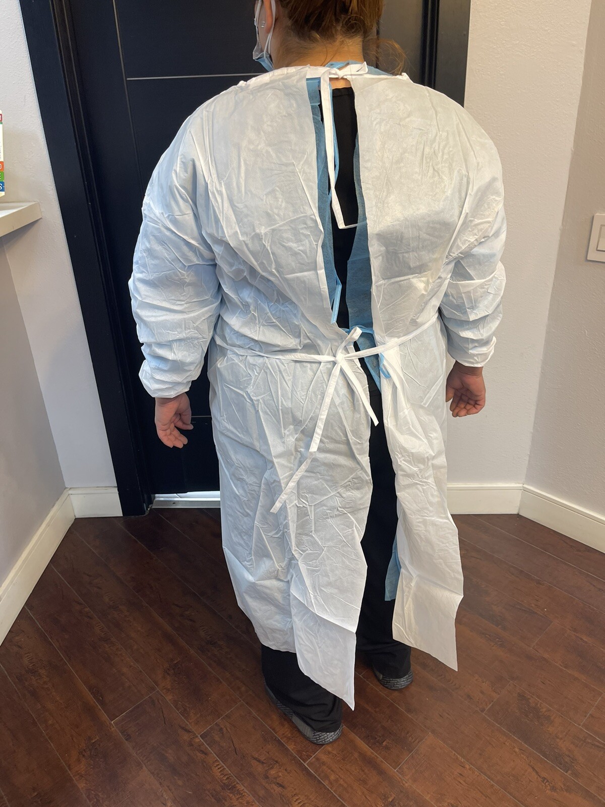 Disposable Isolation Lab Gowns Long Sleeve PPE 10 Count