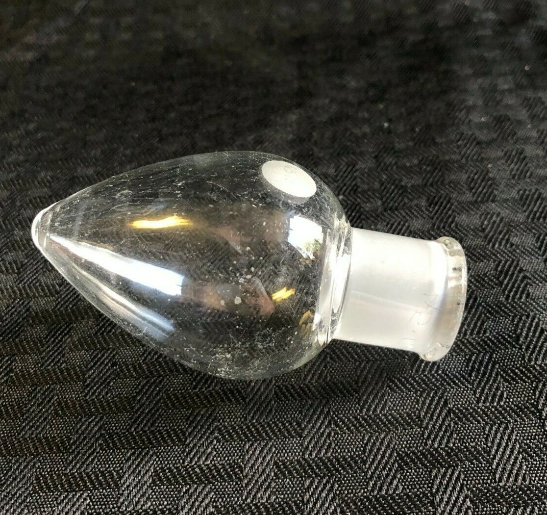 Wilmad Lab. Glass Inc. 19/22 50mL Pear-Shaped Boiling Flask, ML-1160-758 chip