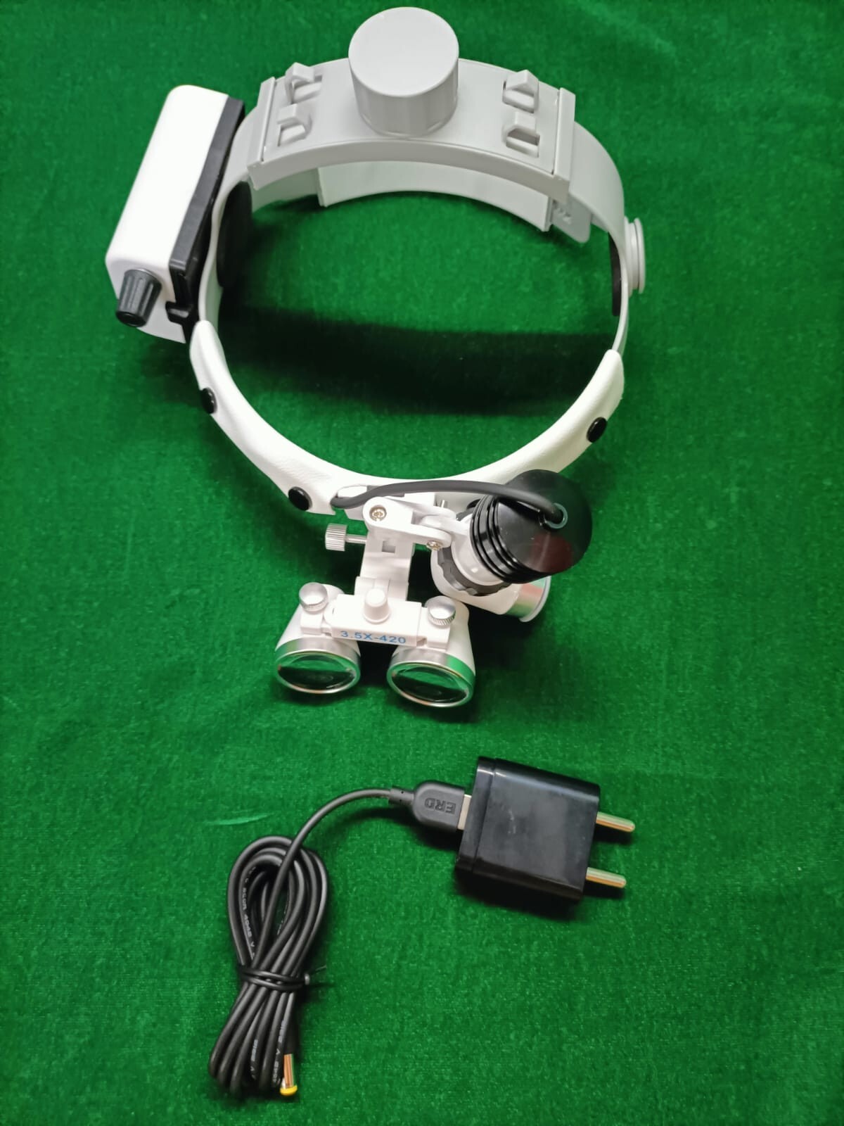 Laparoscopic Wireless Dental Surgical Headlight 3.5X Loupe LED Light Headlamp