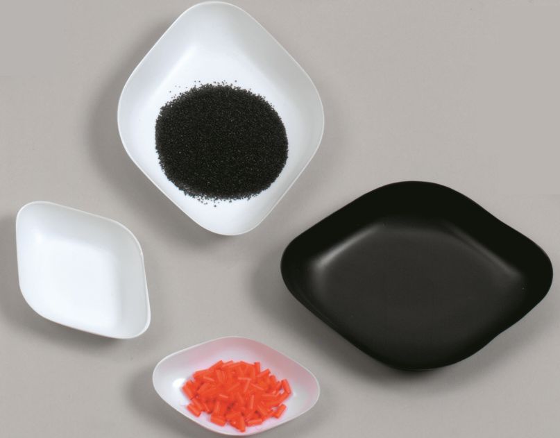 Diamond Weigh Boats, 100ml, 4.7″x3.5″x .7″ Black, anti-static package of 50