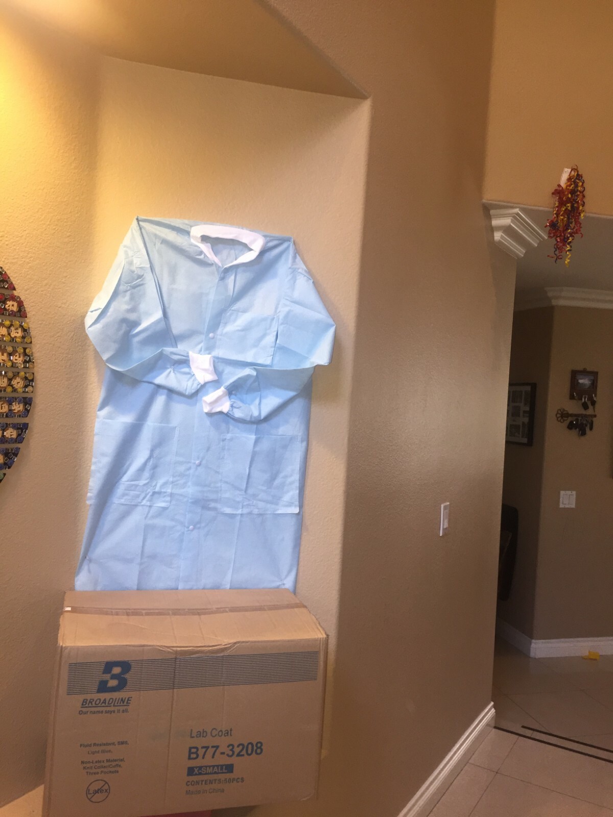 DISPOSABLE COATS/GOWN BLUE SIZE XSMALL case of 50