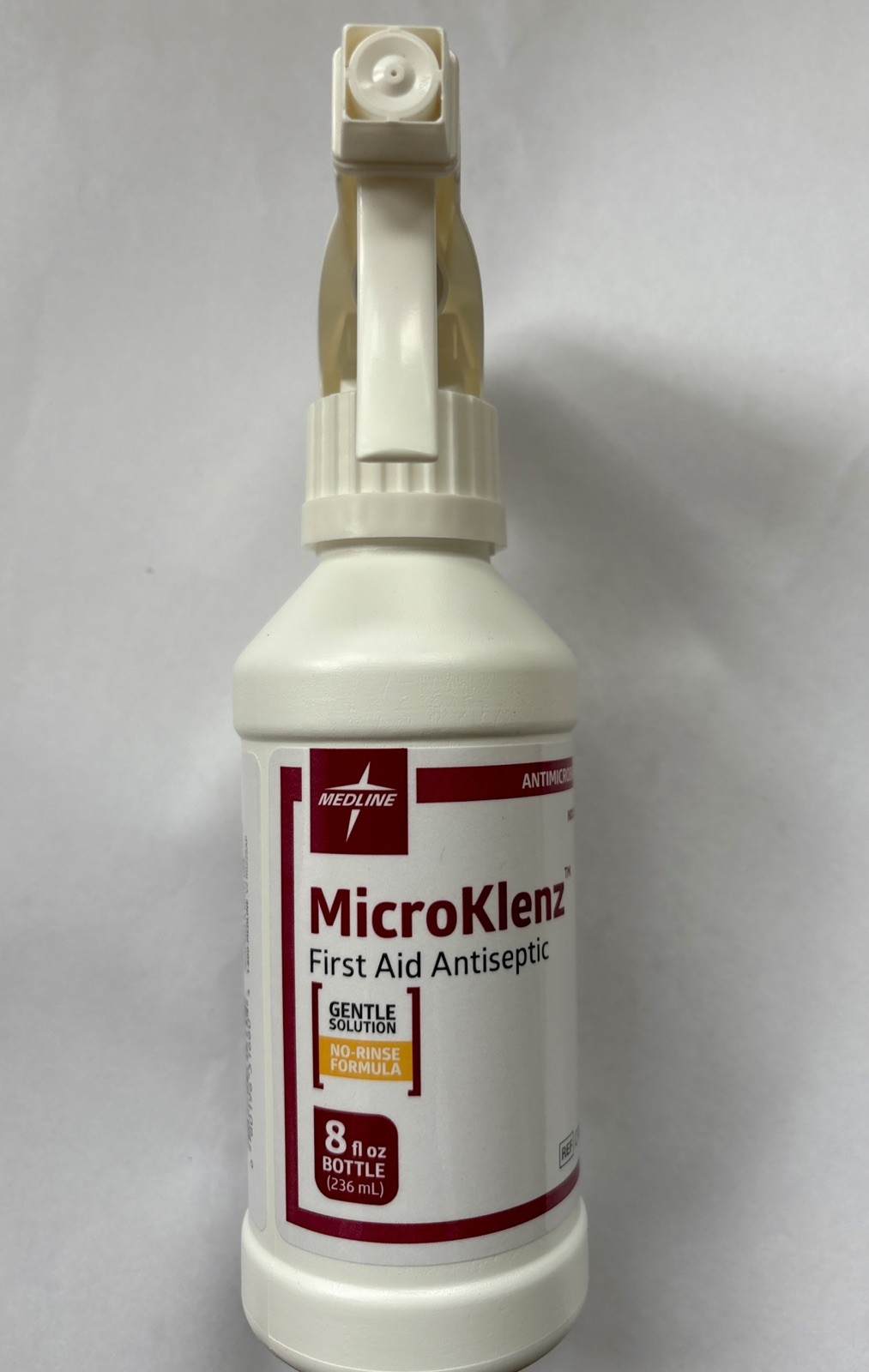 MicroKlenz First Aid Antiseptic Antimicrobial Wound Cleaner 8 Fl oz Spray Bottle