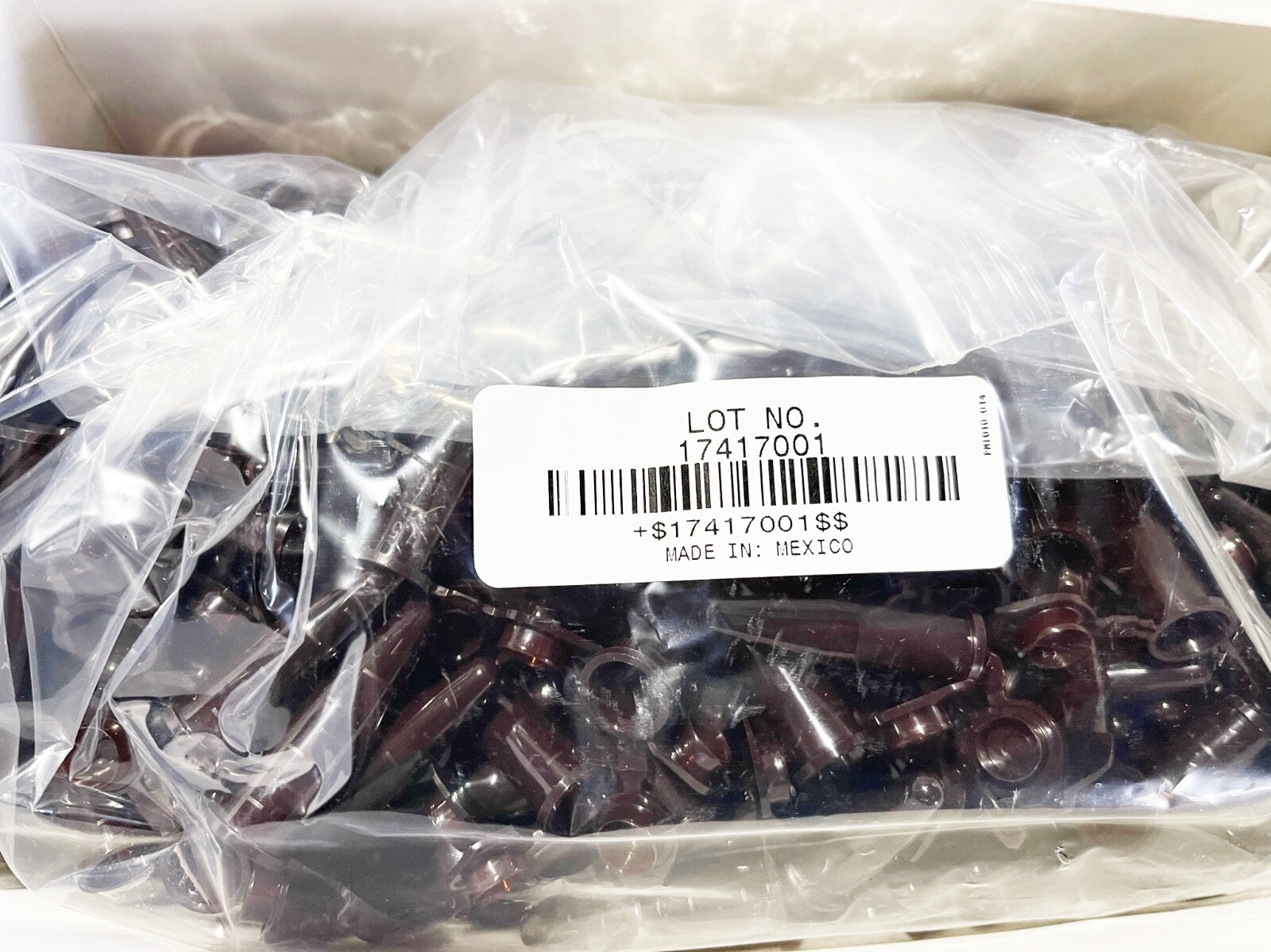 CORNING Axygen™ Snaplock Microtubes Boil Proof AMBER 1.5mL – 500/Box LAB