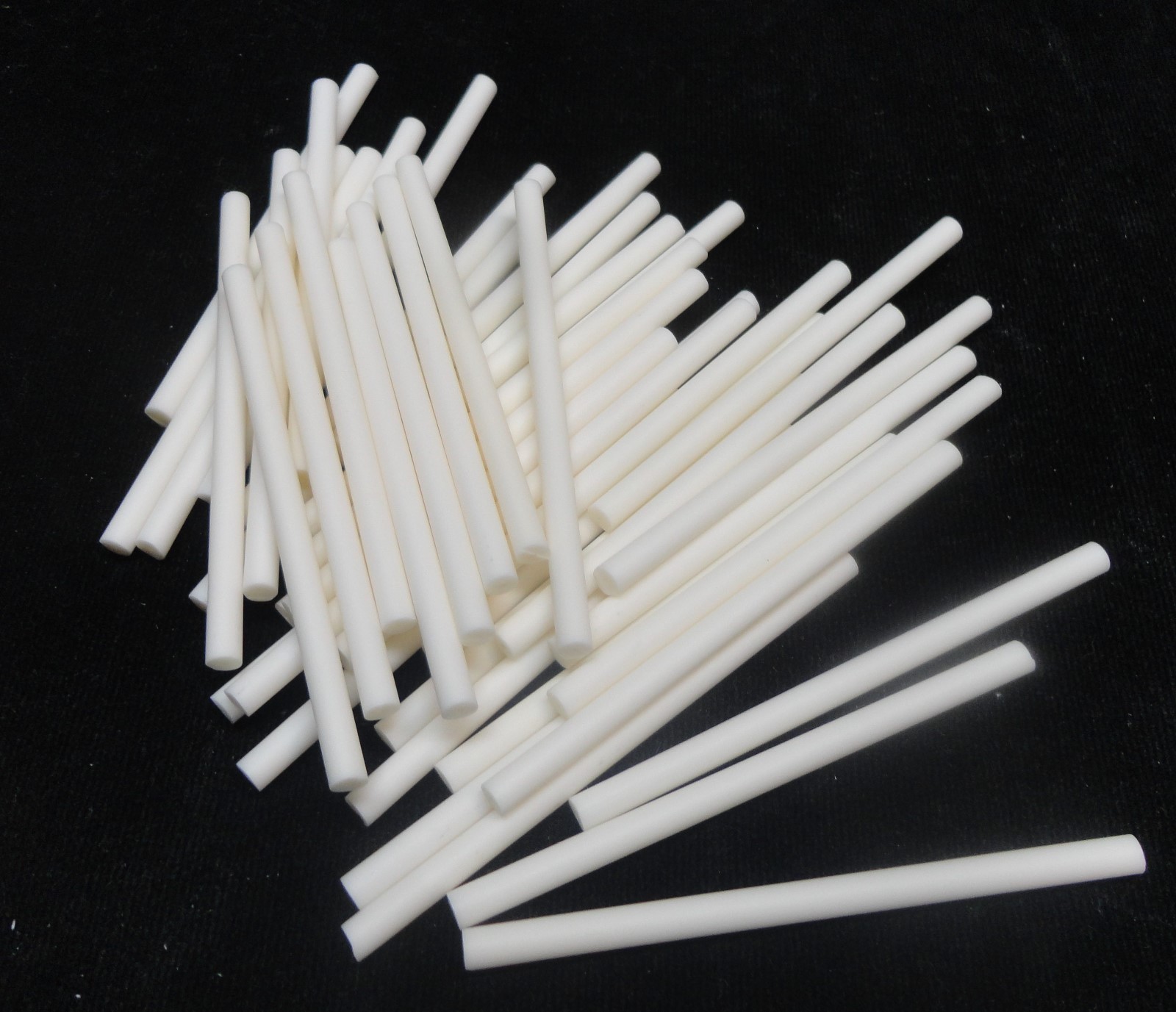 PAIR OF 2.975” LONG SMALL DIAMETER HIGH PURITY ALUMINA CERAMIC TUBE No.: 218