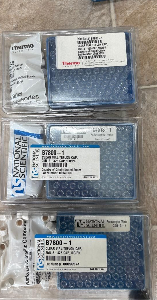 3 pks of 100 @ pk Nat SCIENTIFIC C4013-1 2mL CLEAR VIALS /CAPS SEALED, free ship